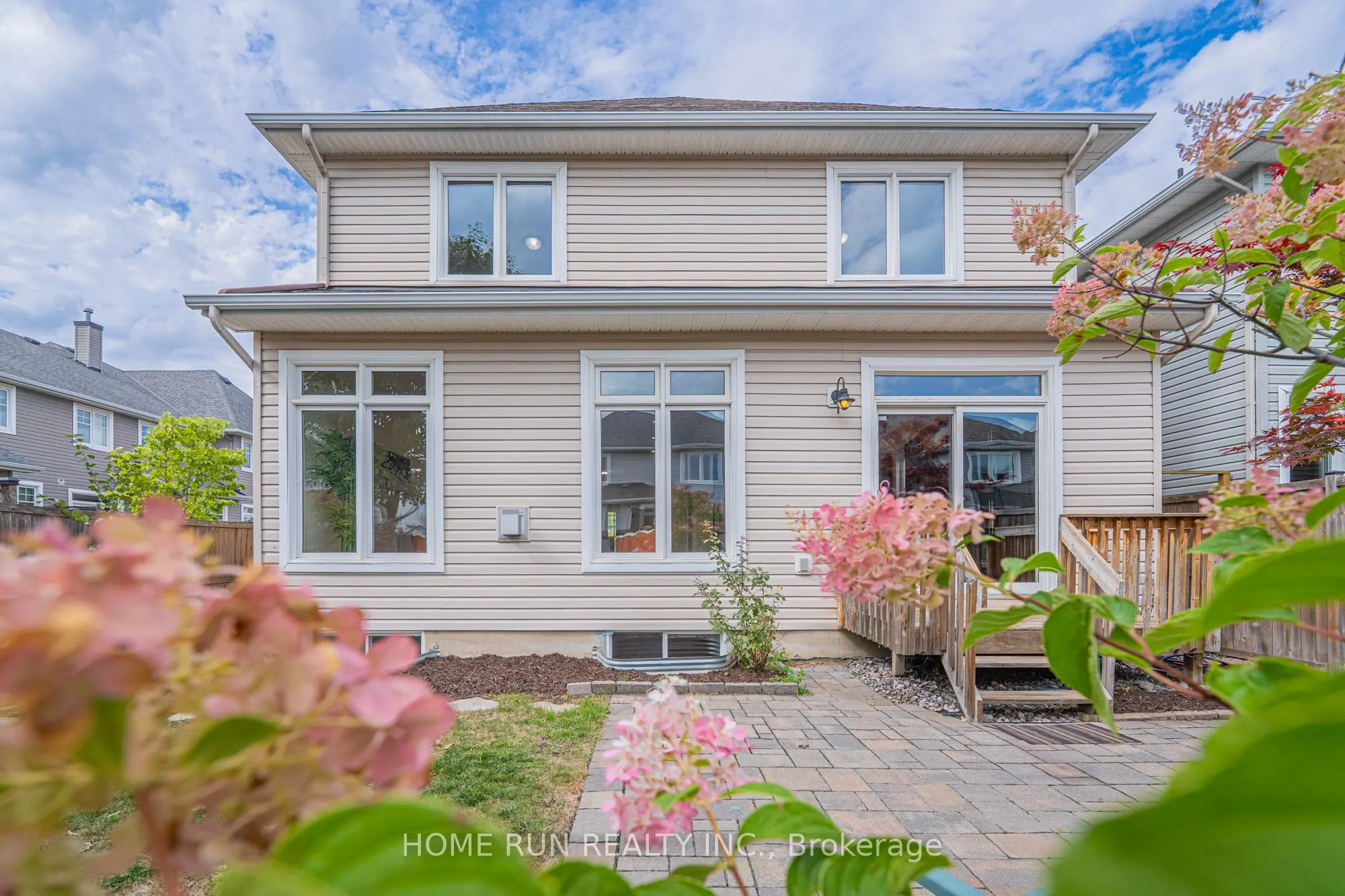 393 Grammond Circle