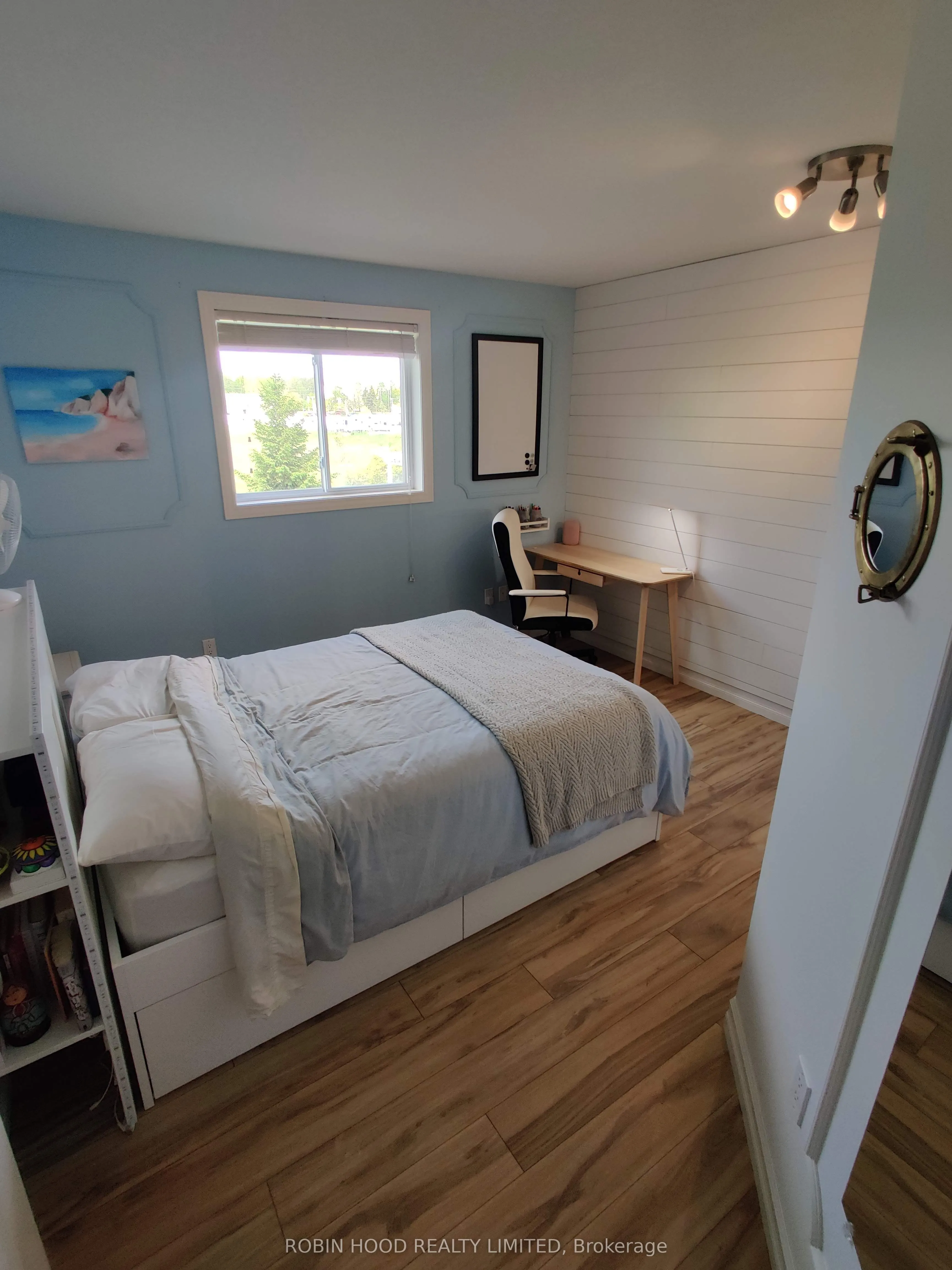 2701 Bateman Trail