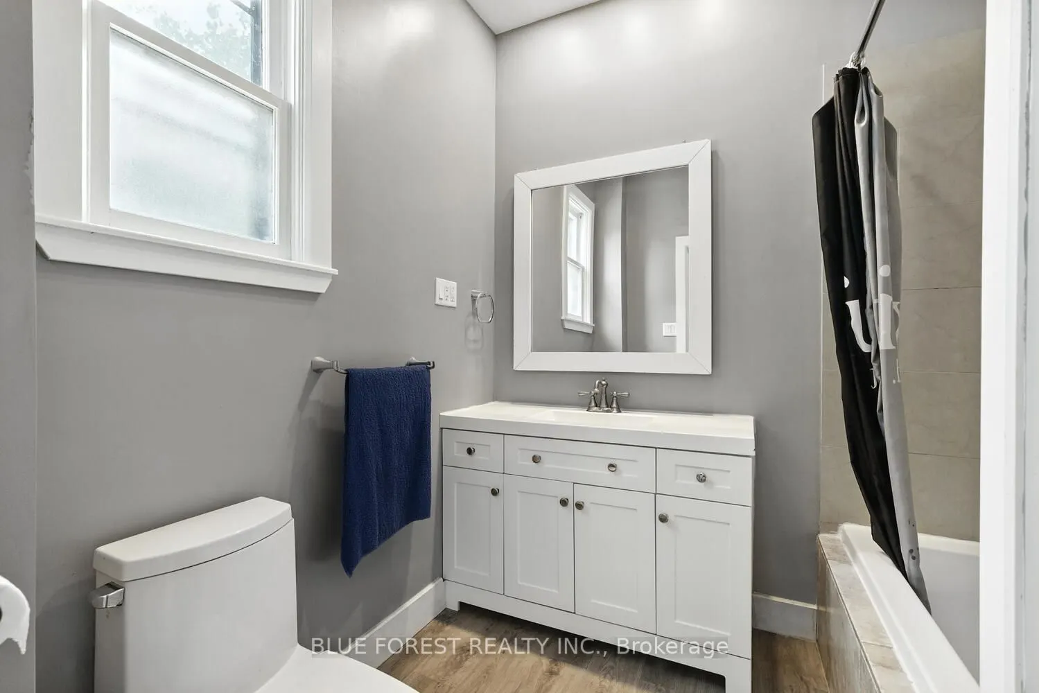 358 Simcoe Street