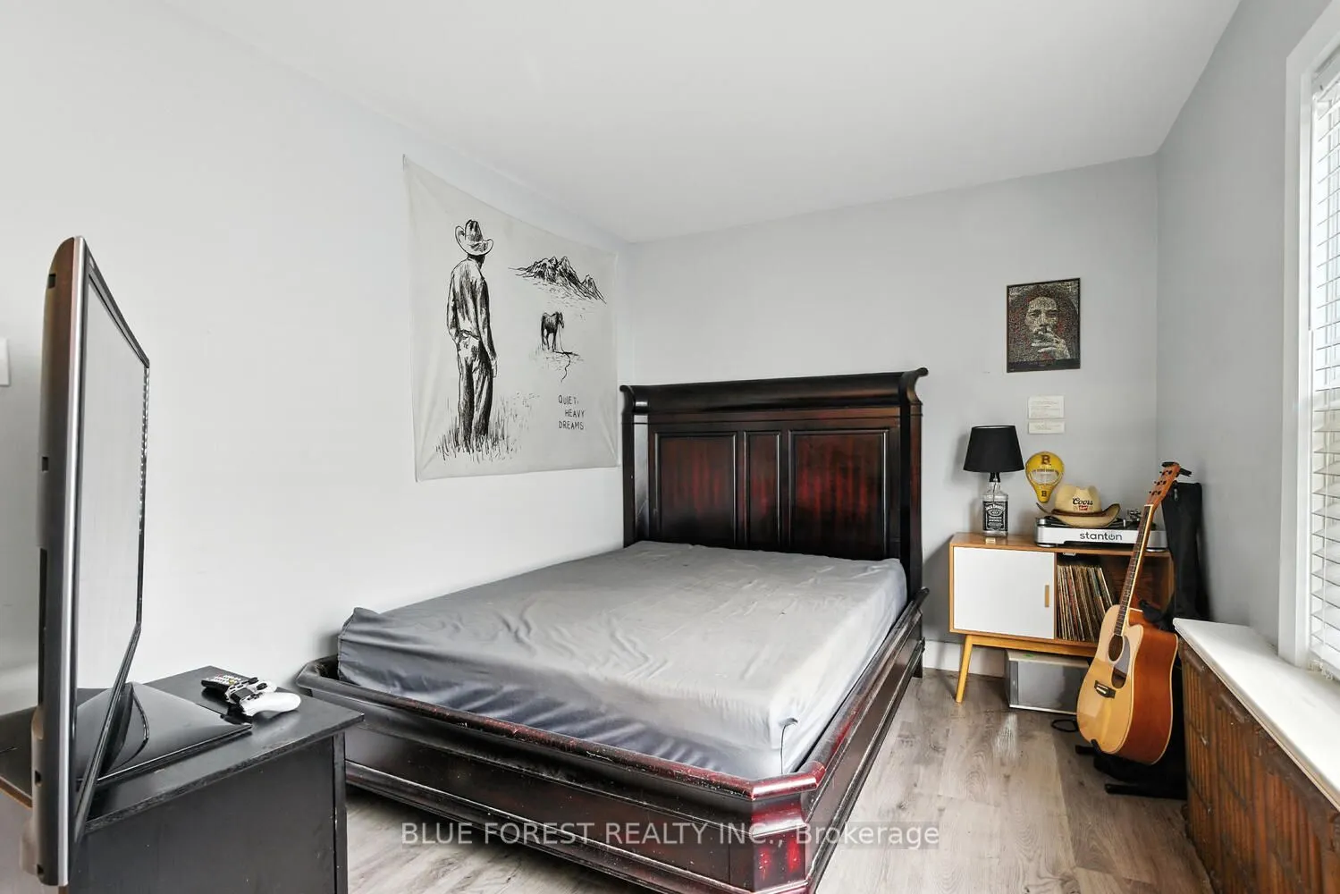 358 Simcoe Street