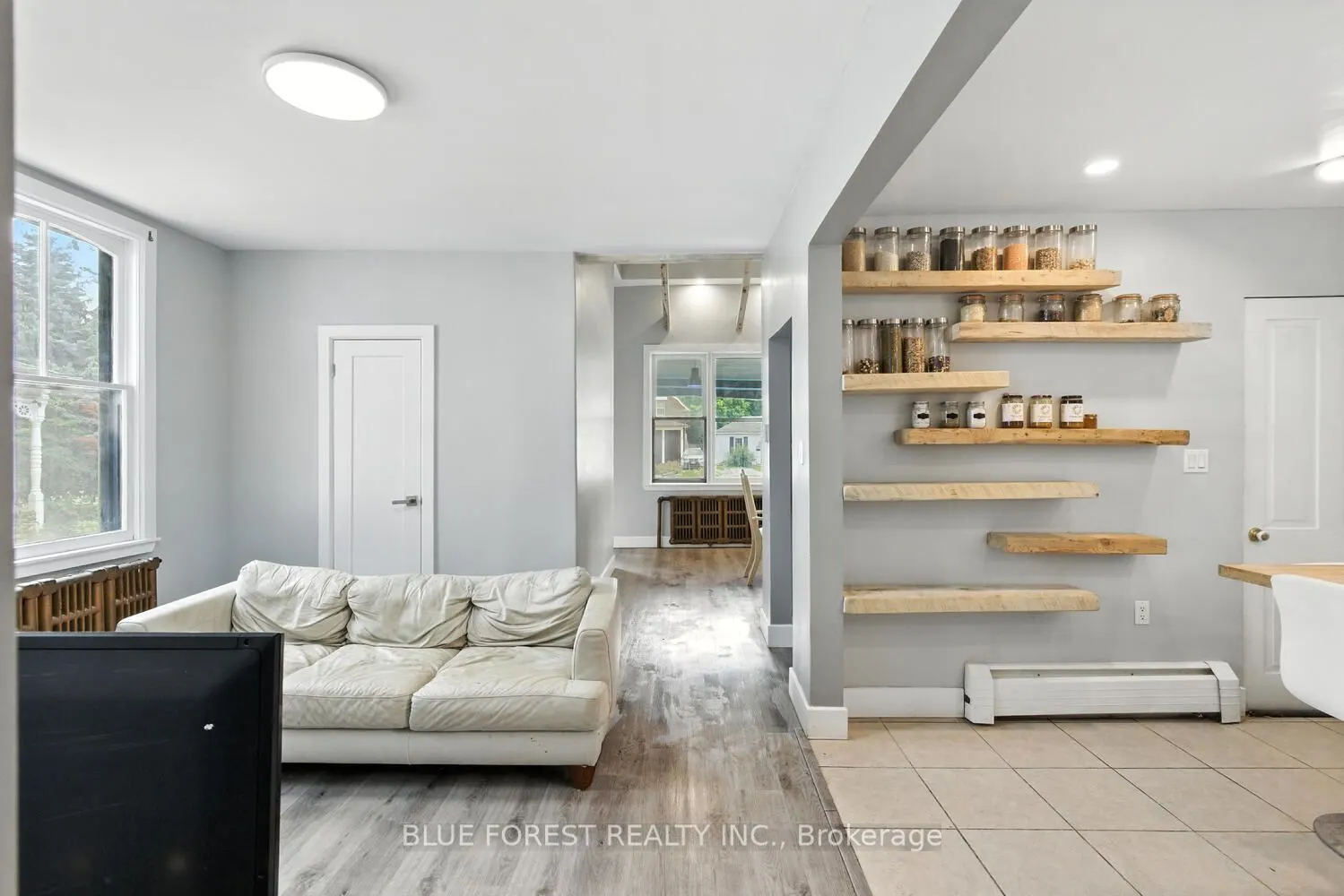 358 Simcoe Street