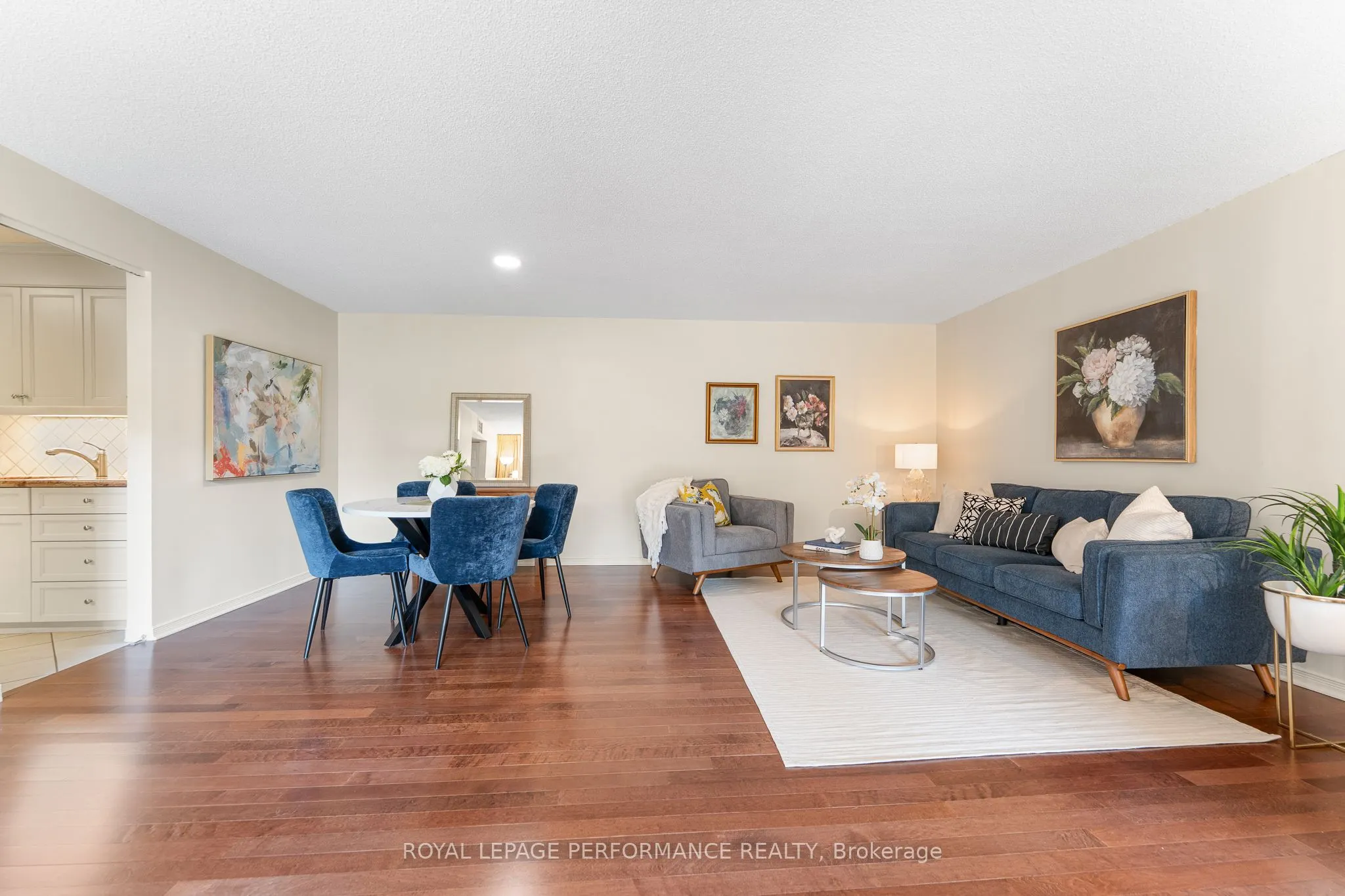 310 Crichton Street, #104