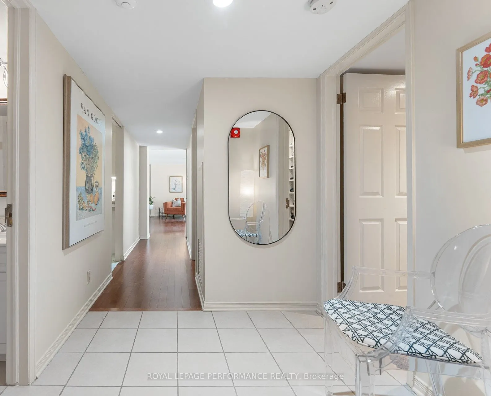 310 Crichton Street, #104