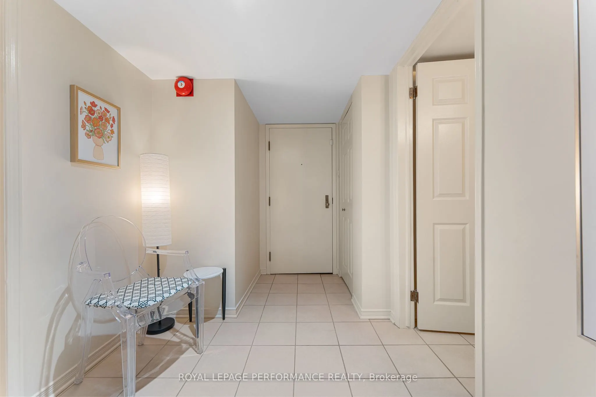 310 Crichton Street, #104