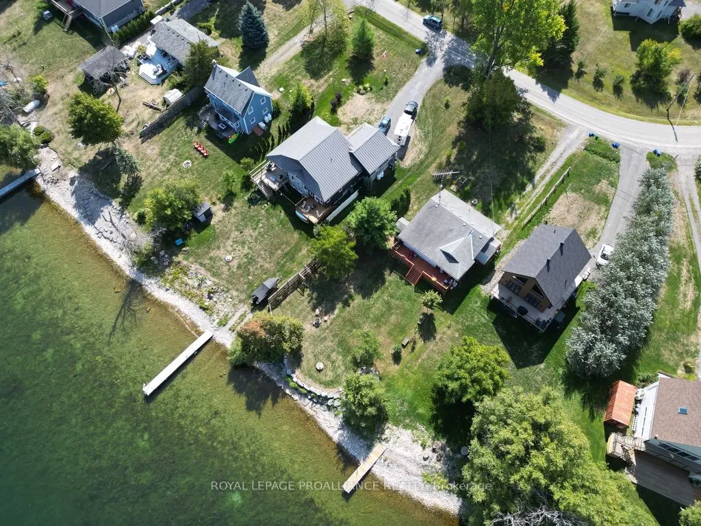 211 Prinyers Cove Crescent