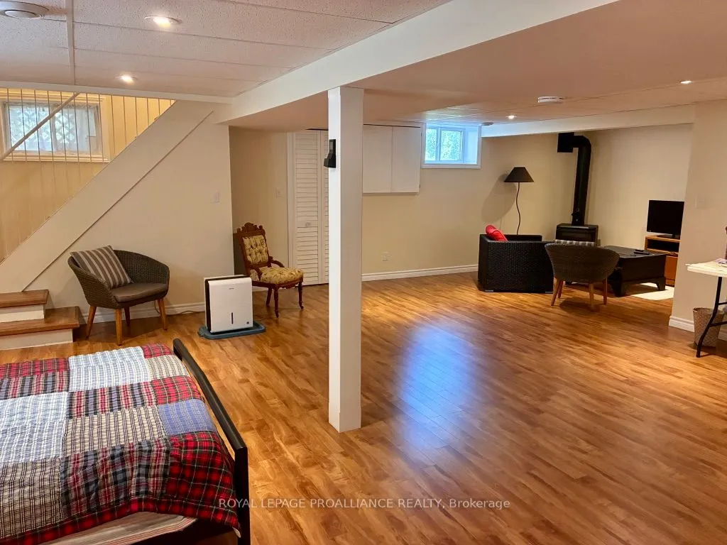 211 Prinyers Cove Crescent