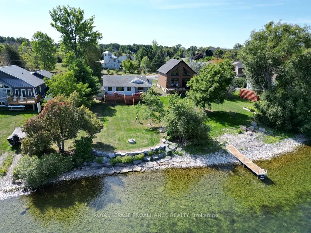 211 Prinyers Cove Crescent