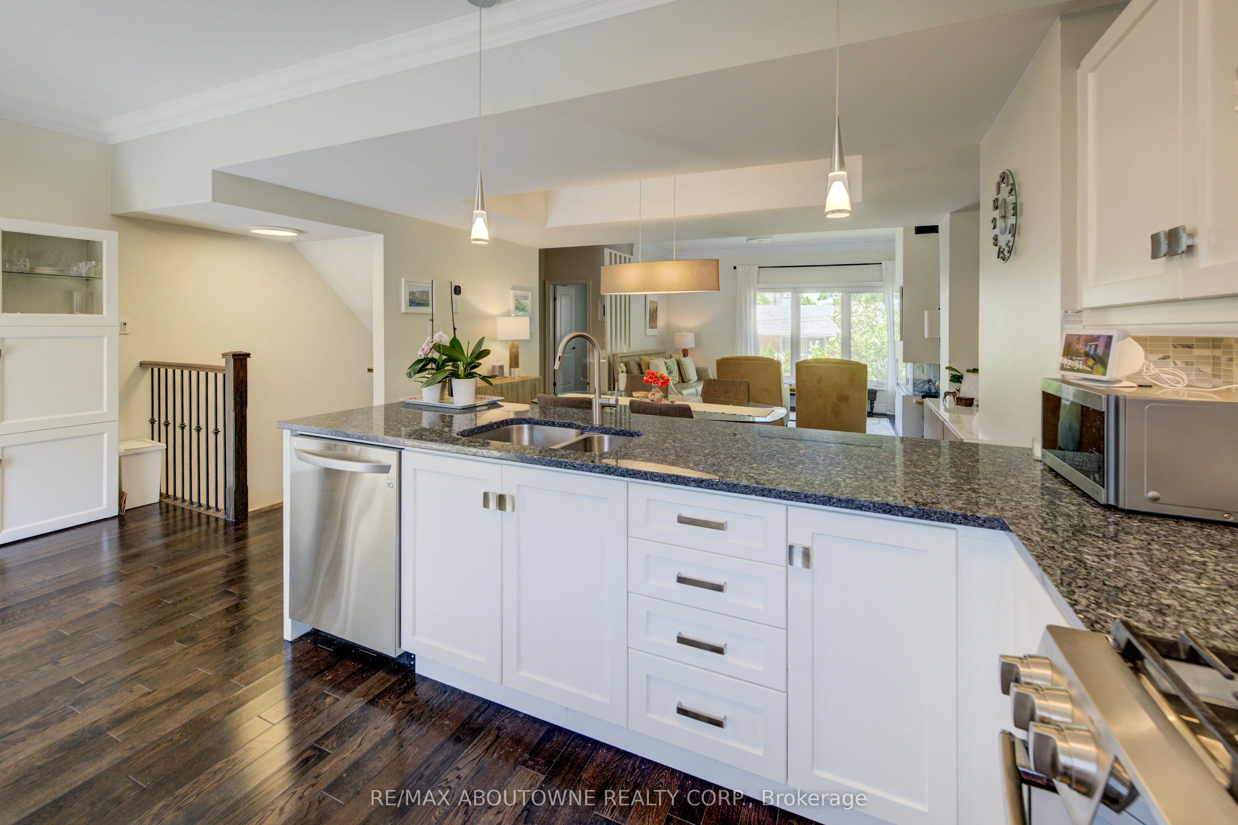 44 Flamboro Street, #7