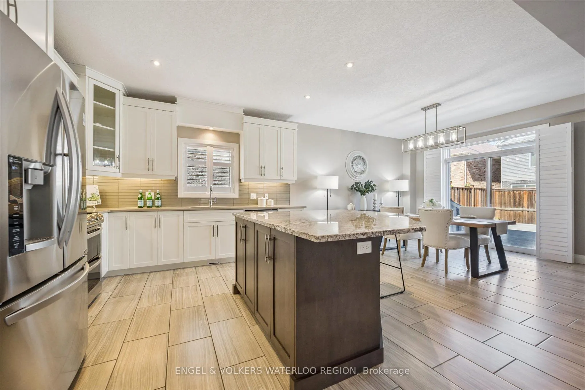 552 Wasaga Crescent