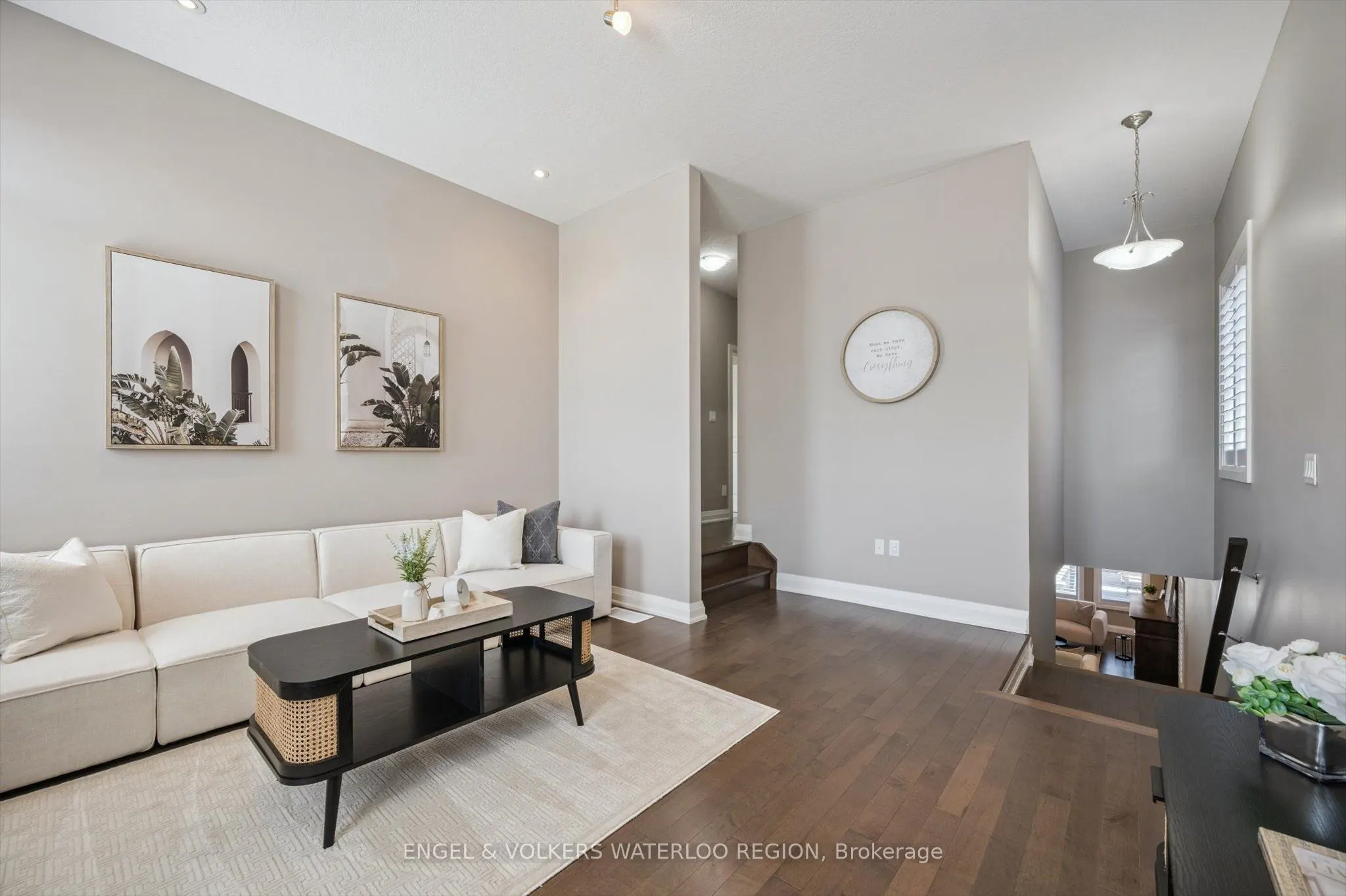 552 Wasaga Crescent