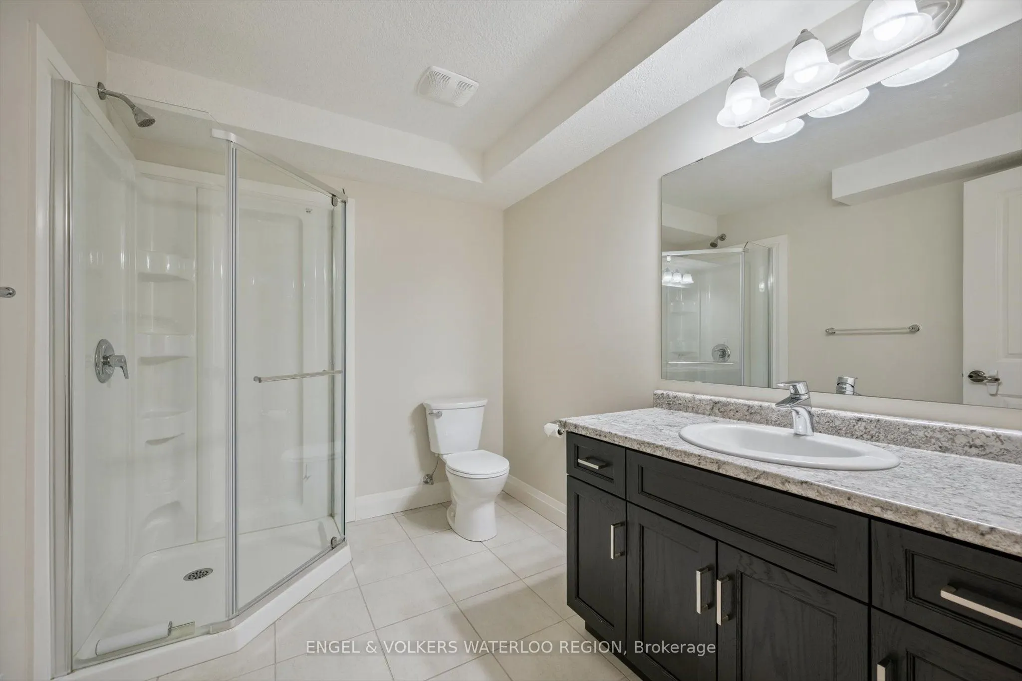 552 Wasaga Crescent