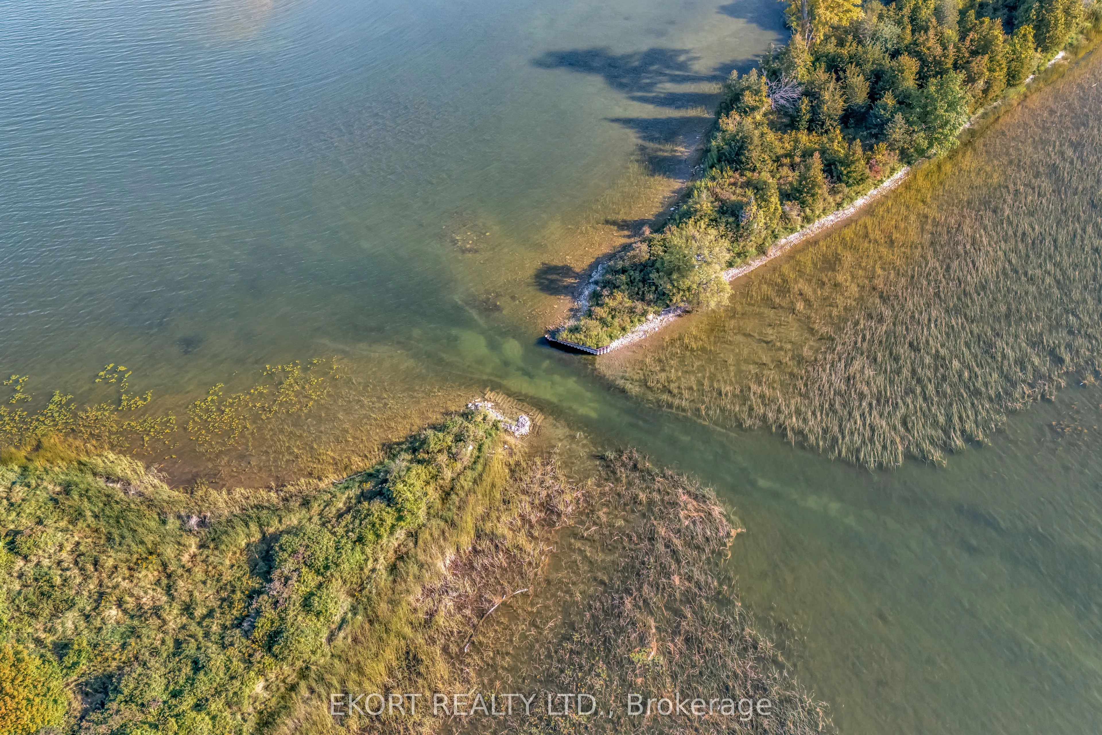 2 Garrett Island