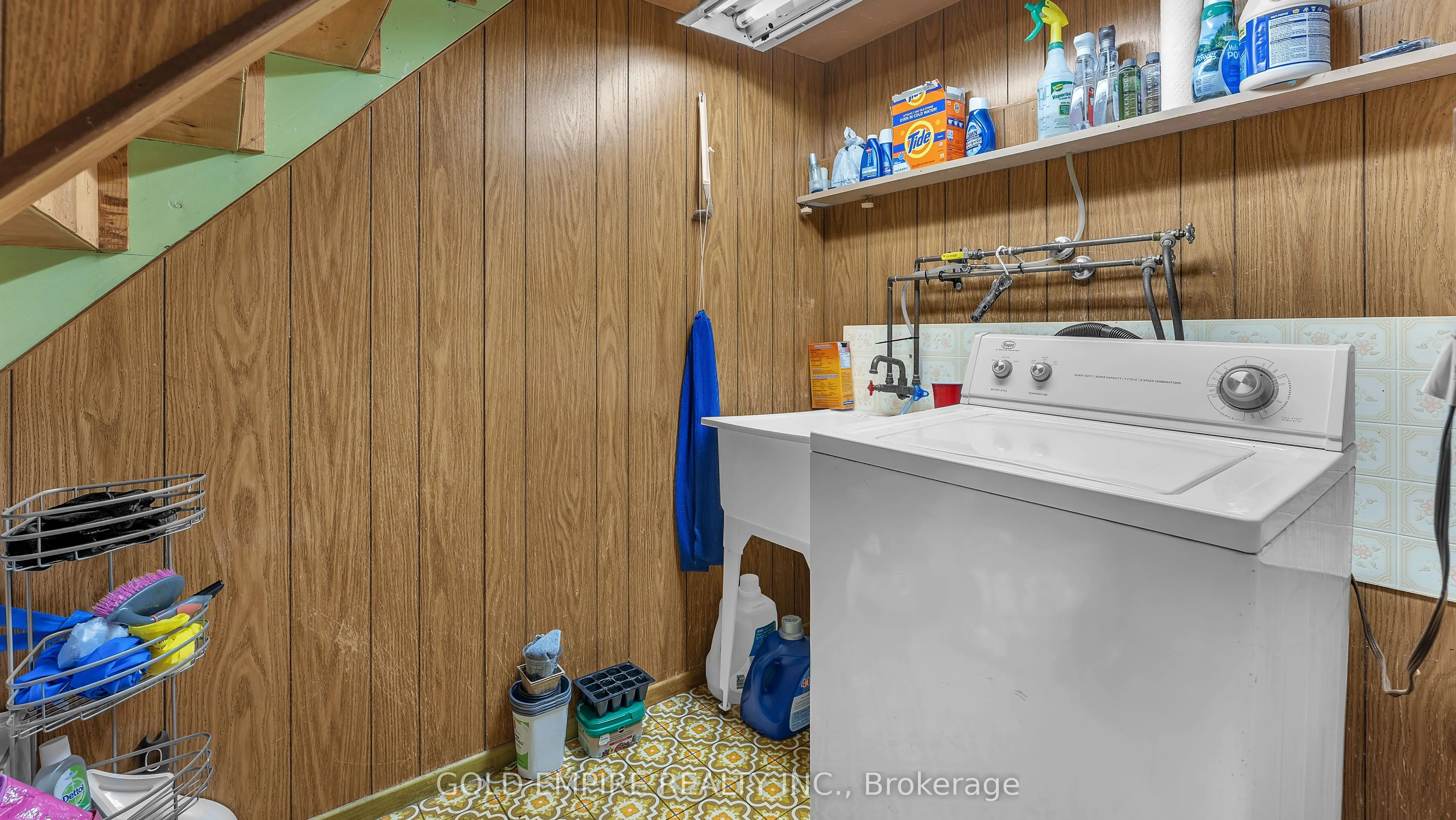 1058 Apache Road