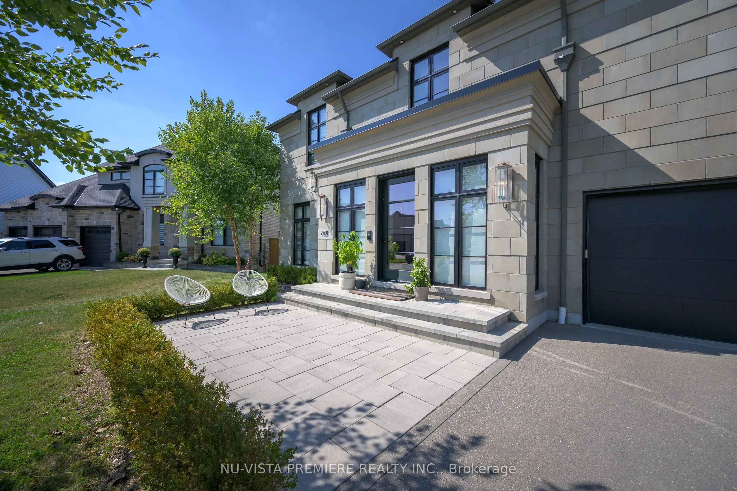 7501 Silver Creek Crescent