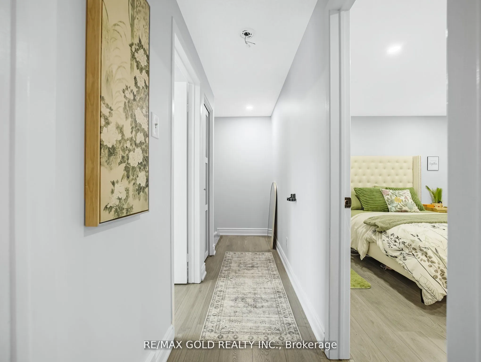 405 Kingscourt Drive, #6
