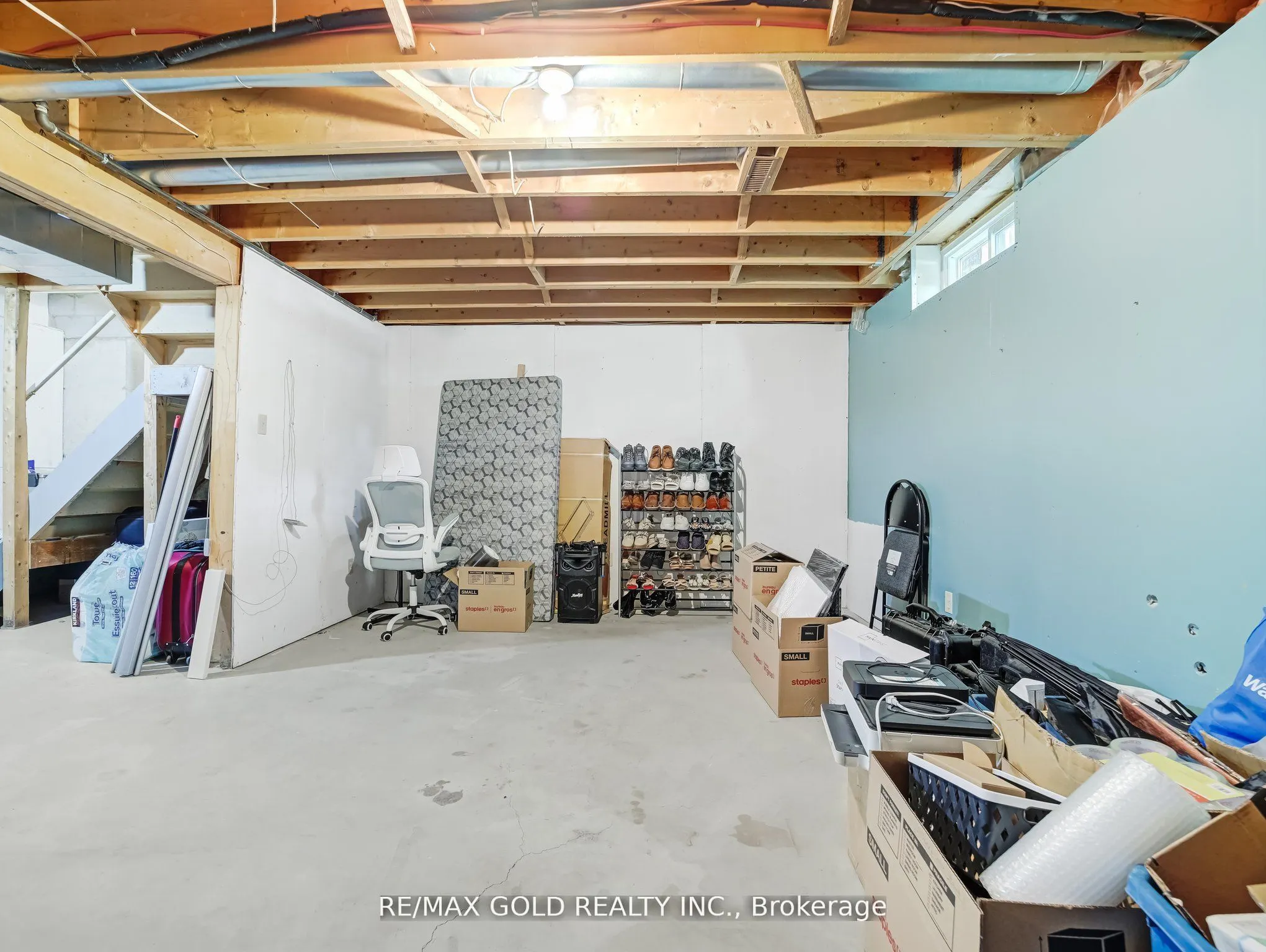 405 Kingscourt Drive, #6