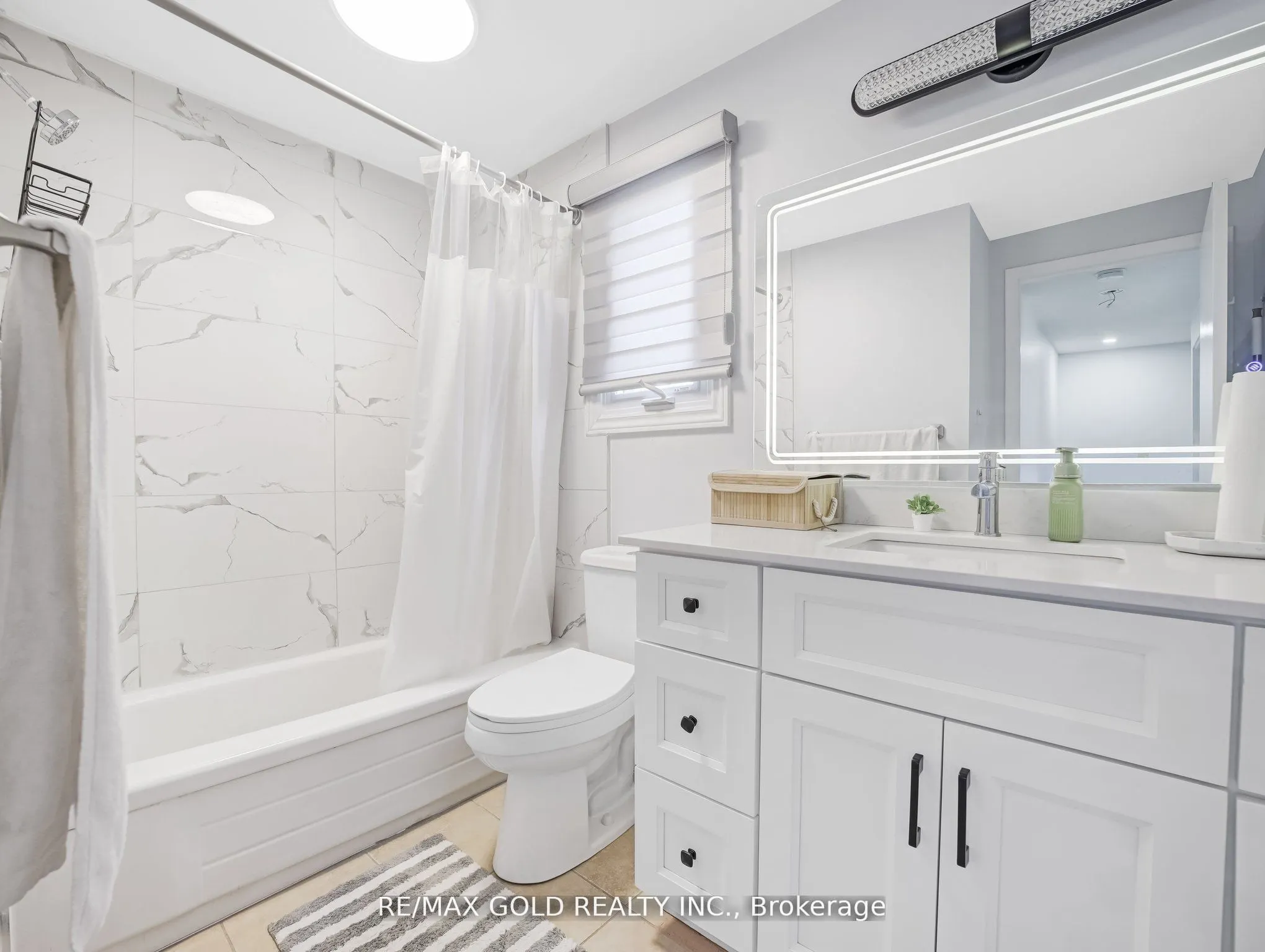 405 Kingscourt Drive, #6