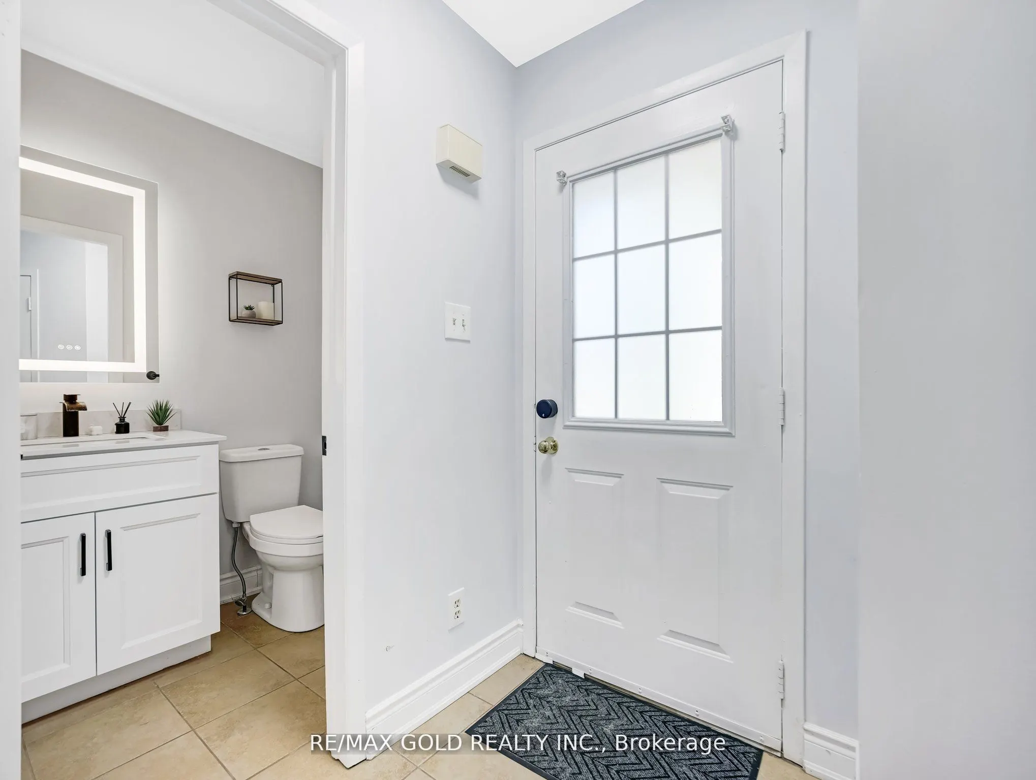 405 Kingscourt Drive, #6
