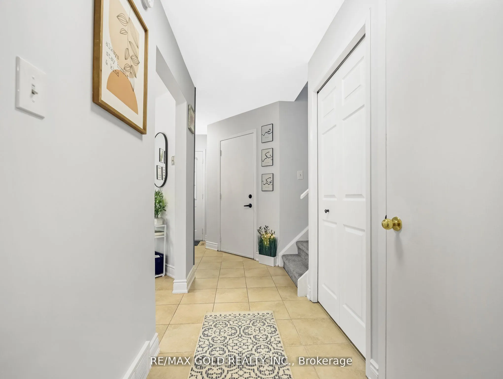 405 Kingscourt Drive, #6