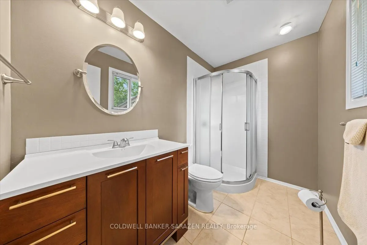 2303 Edward Kidd Crescent
