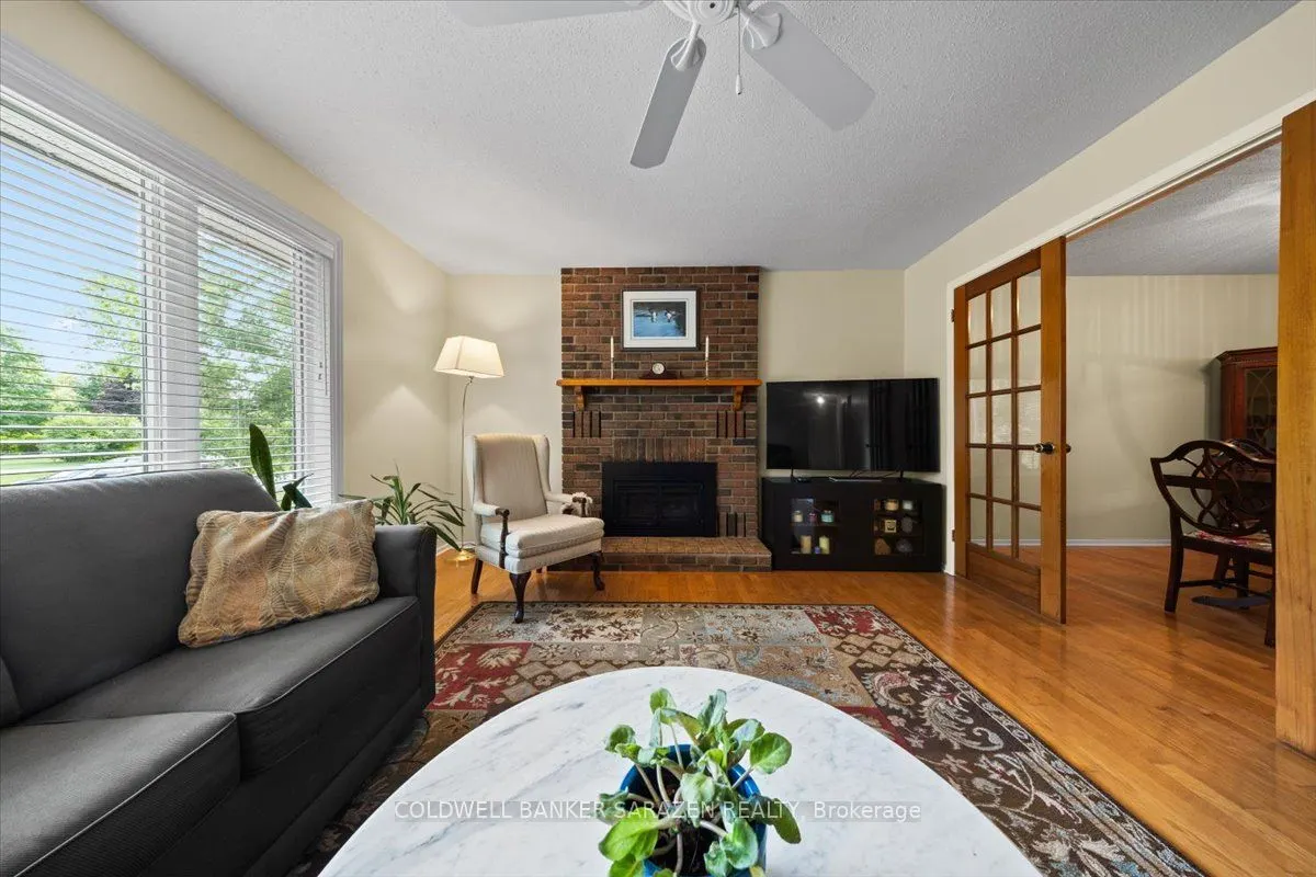 2303 Edward Kidd Crescent