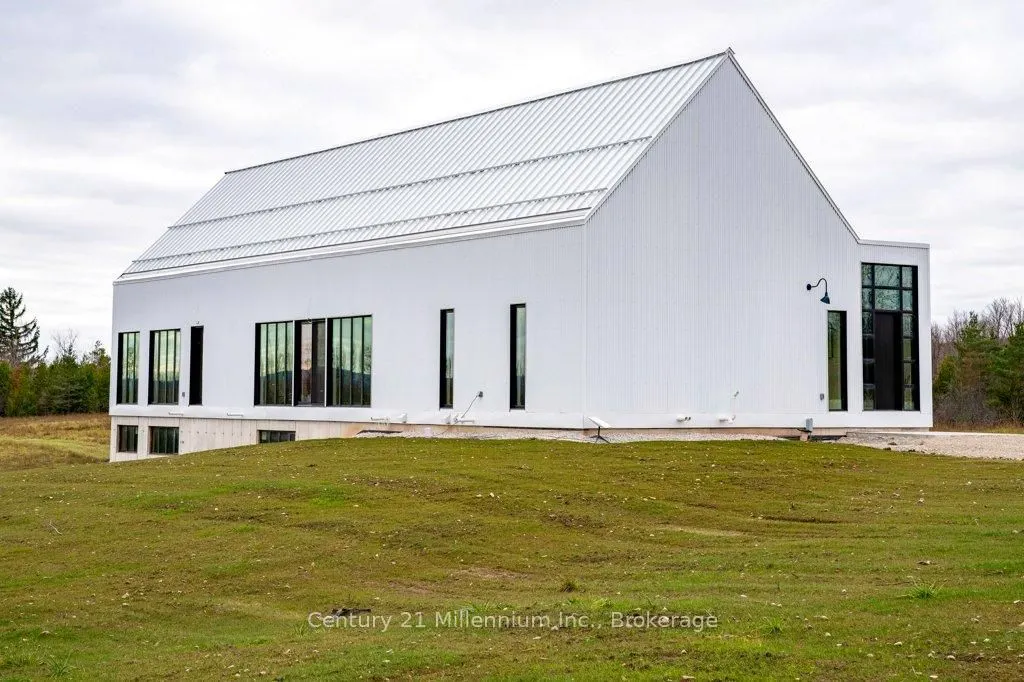 138406 Grey Road 112