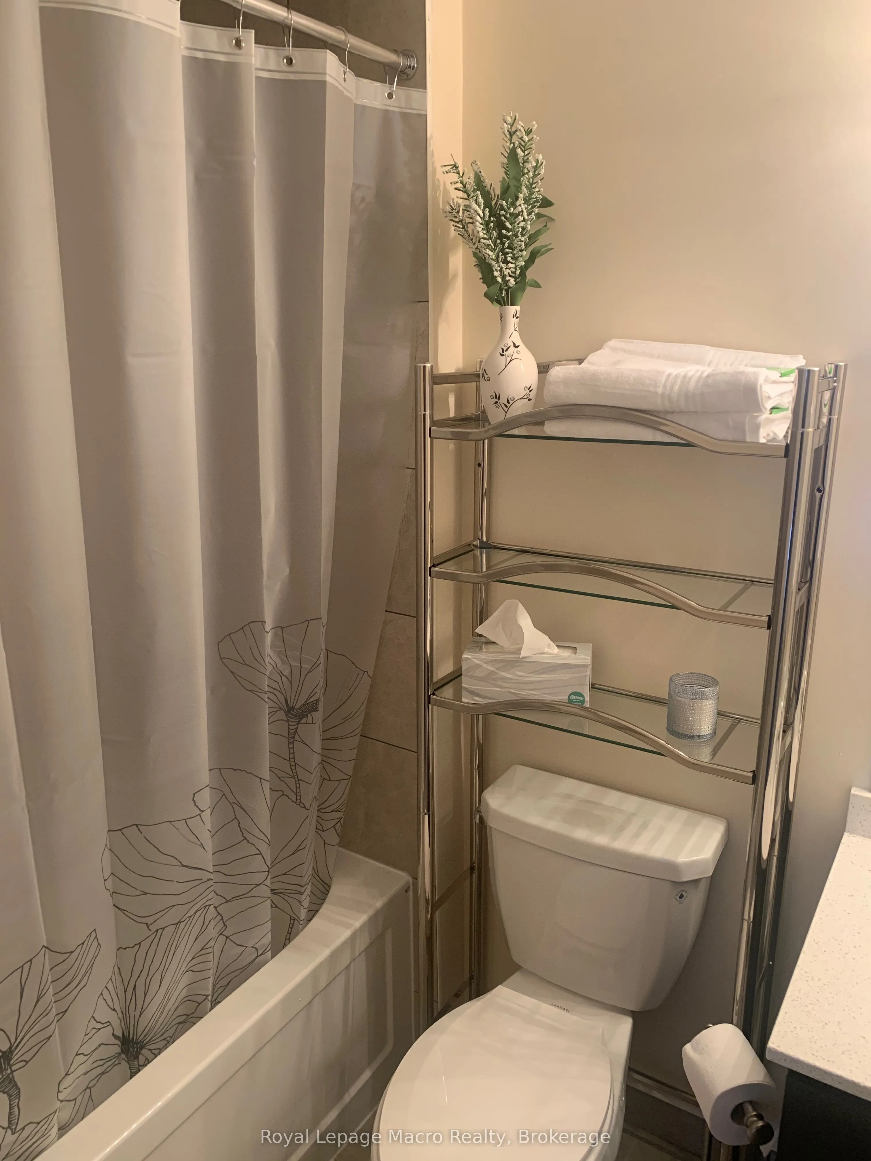 16 Concord Place, #308