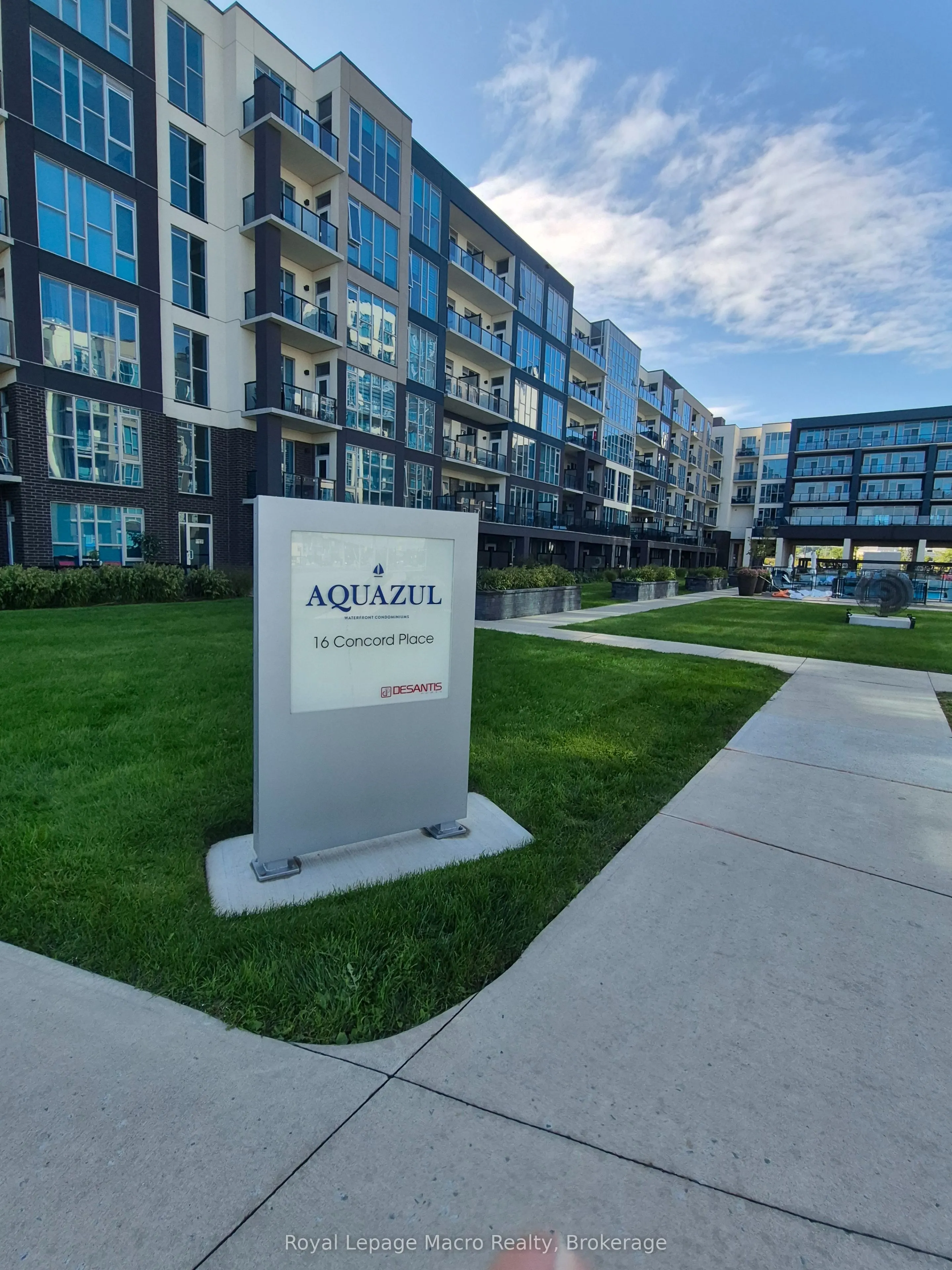 16 Concord Place, #308