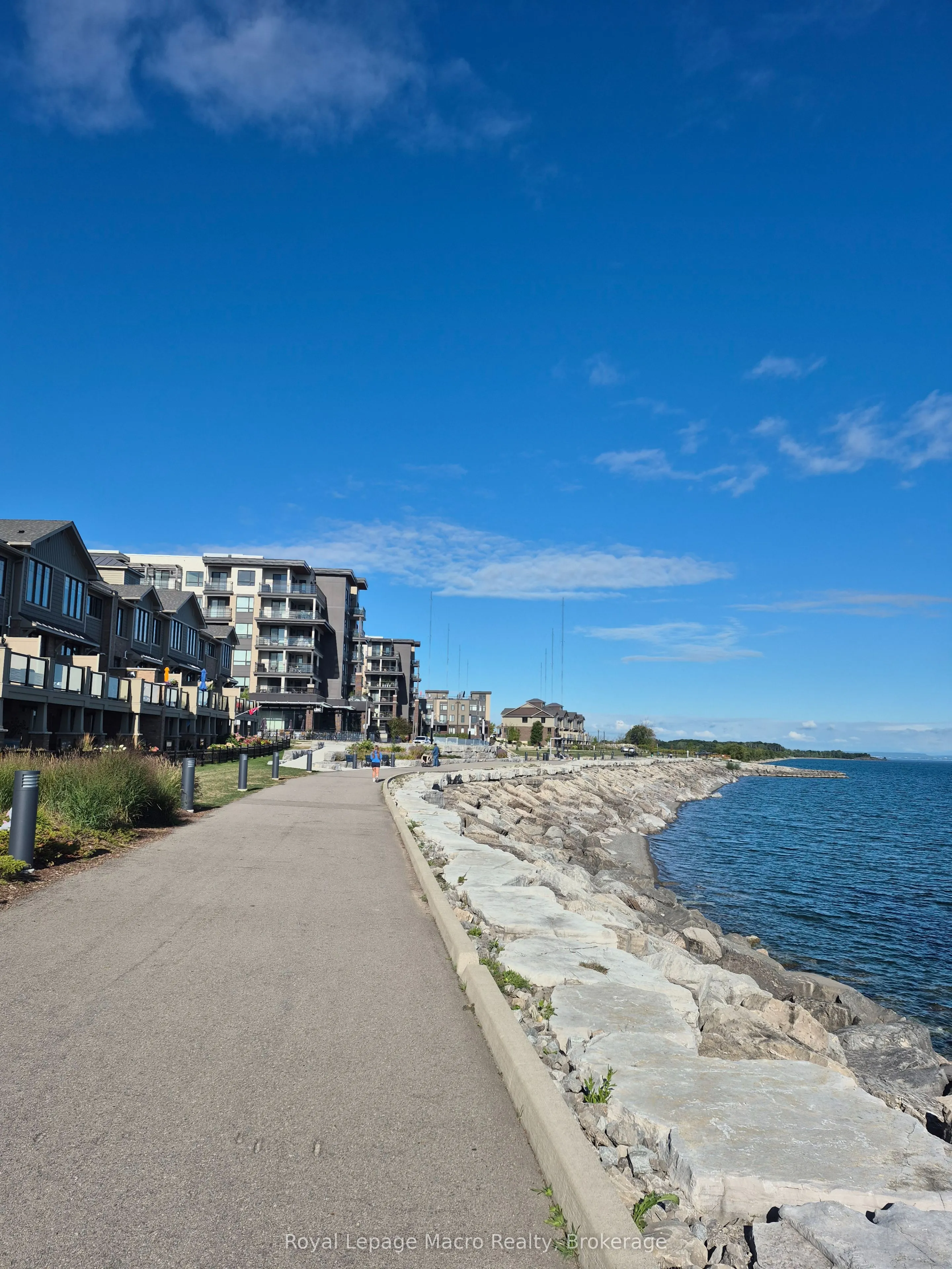 16 Concord Place, #308