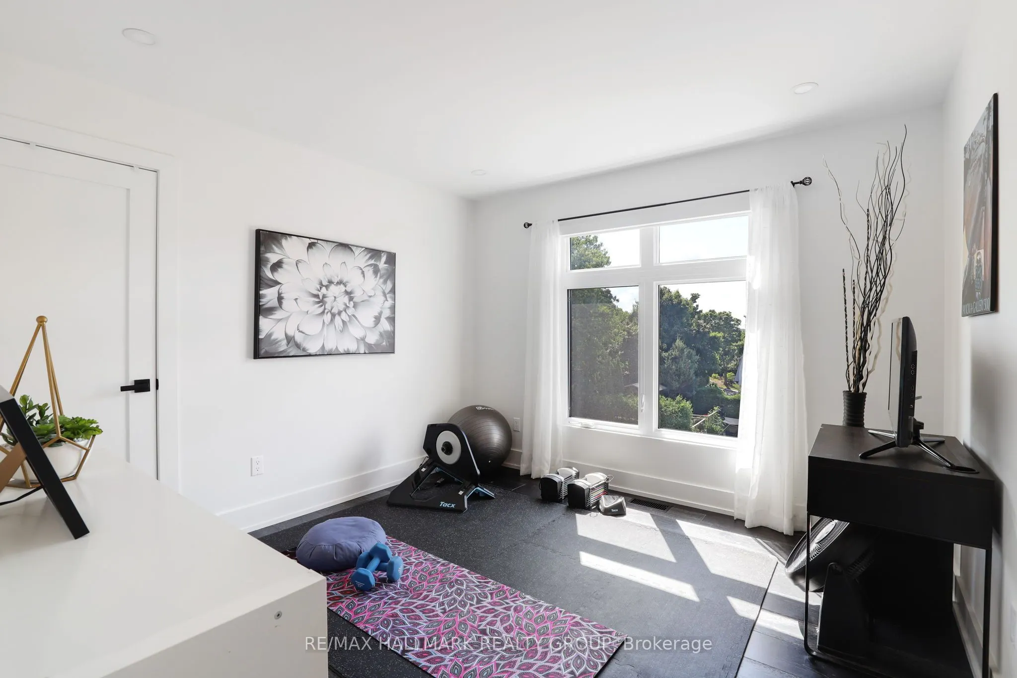2154 Rice Avenue