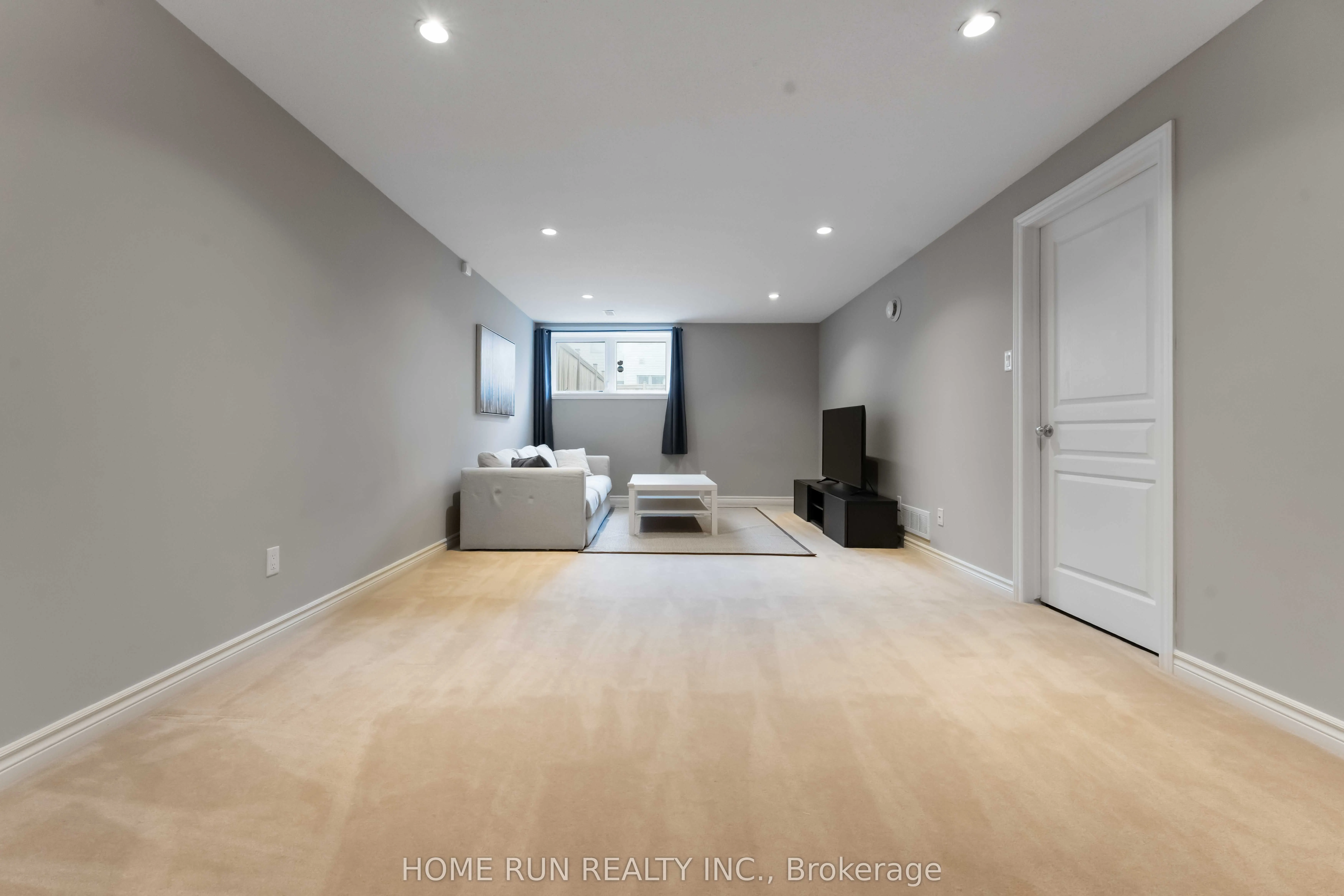 120 Popplewell Crescent