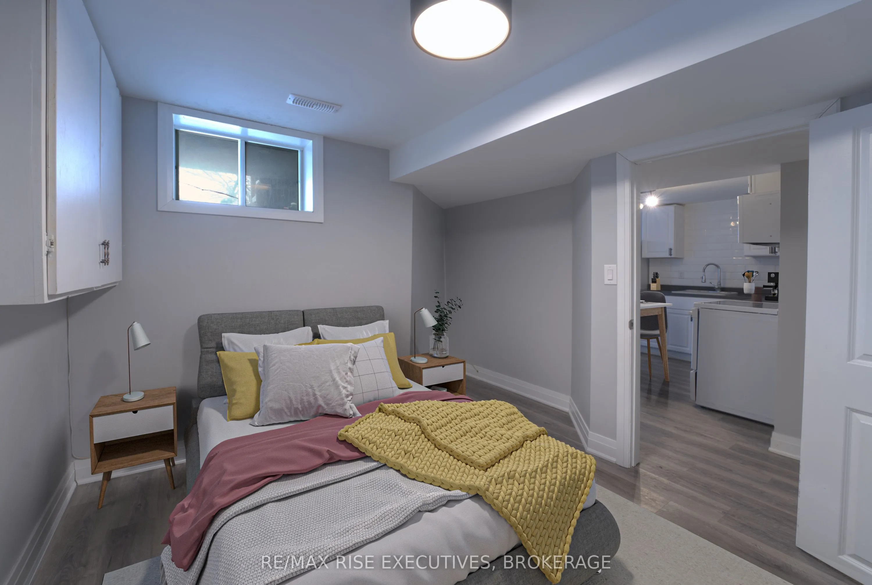 258 KINGSCOURT Avenue, #2