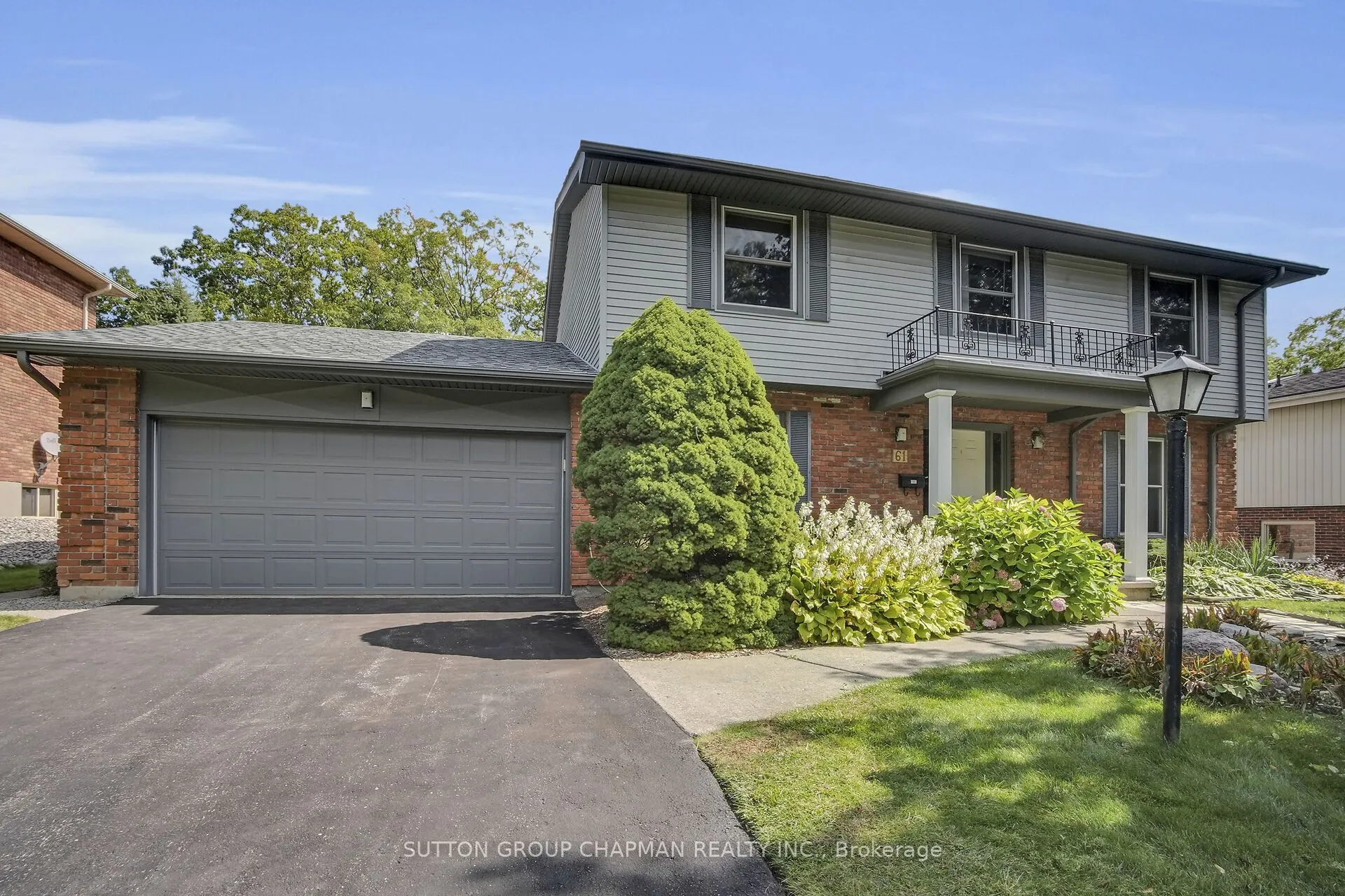 61 Hampton Crescent