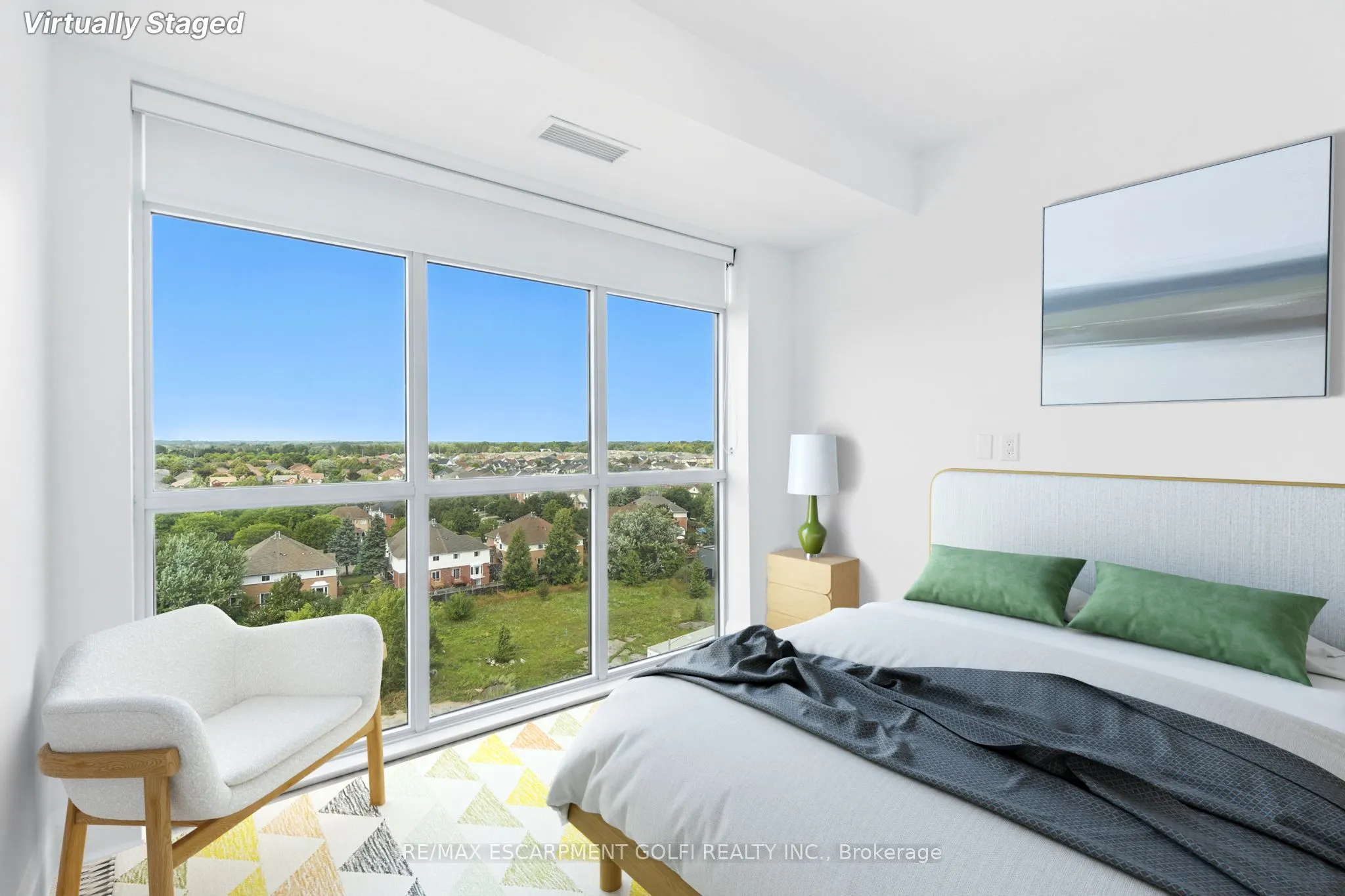 450 Dundas Street E, #902