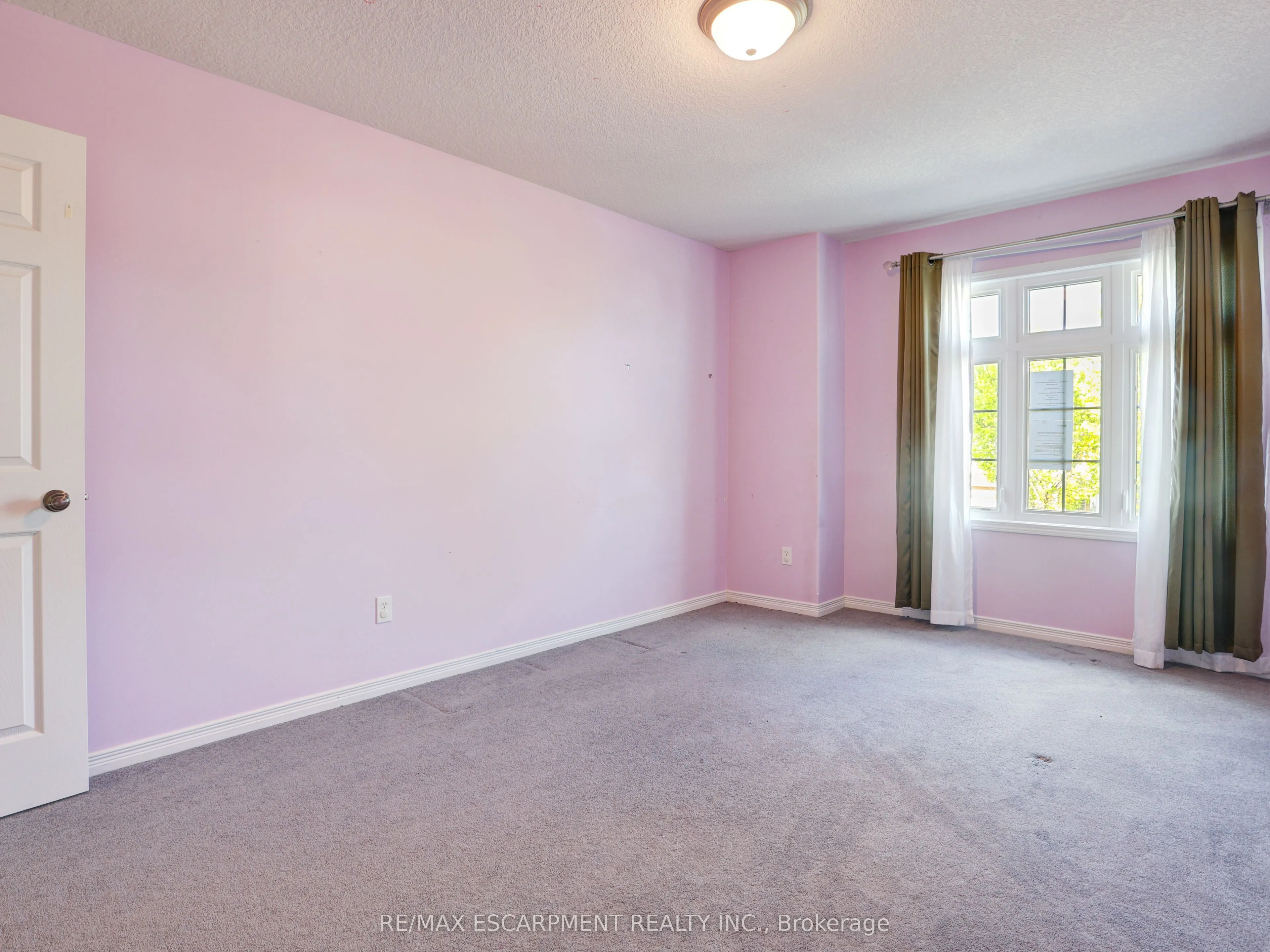 36 Lemon Grass Street