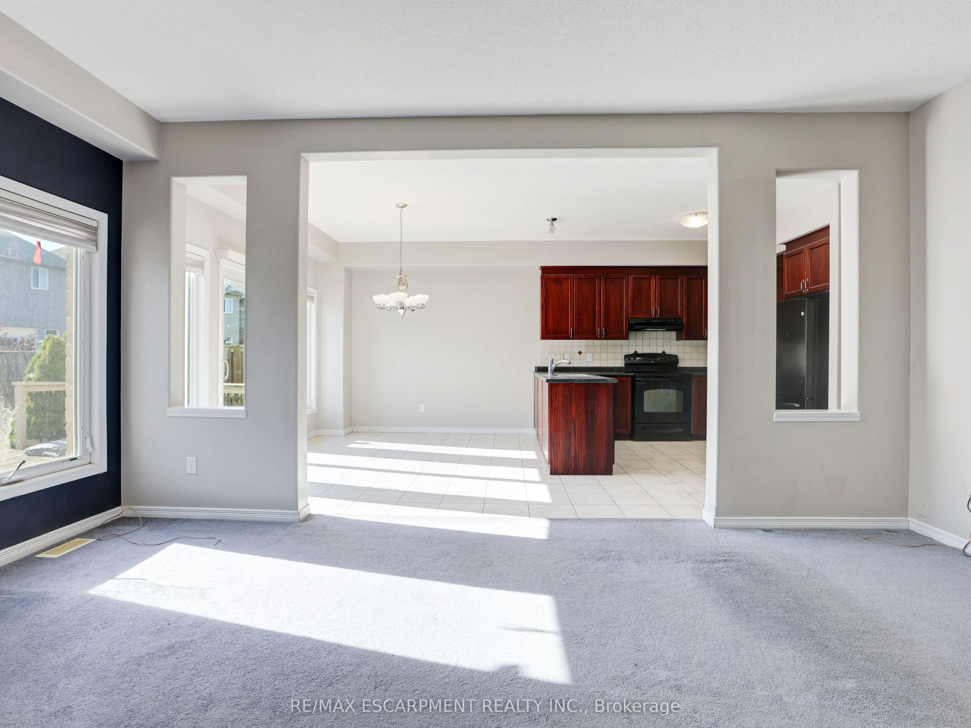 36 Lemon Grass Street