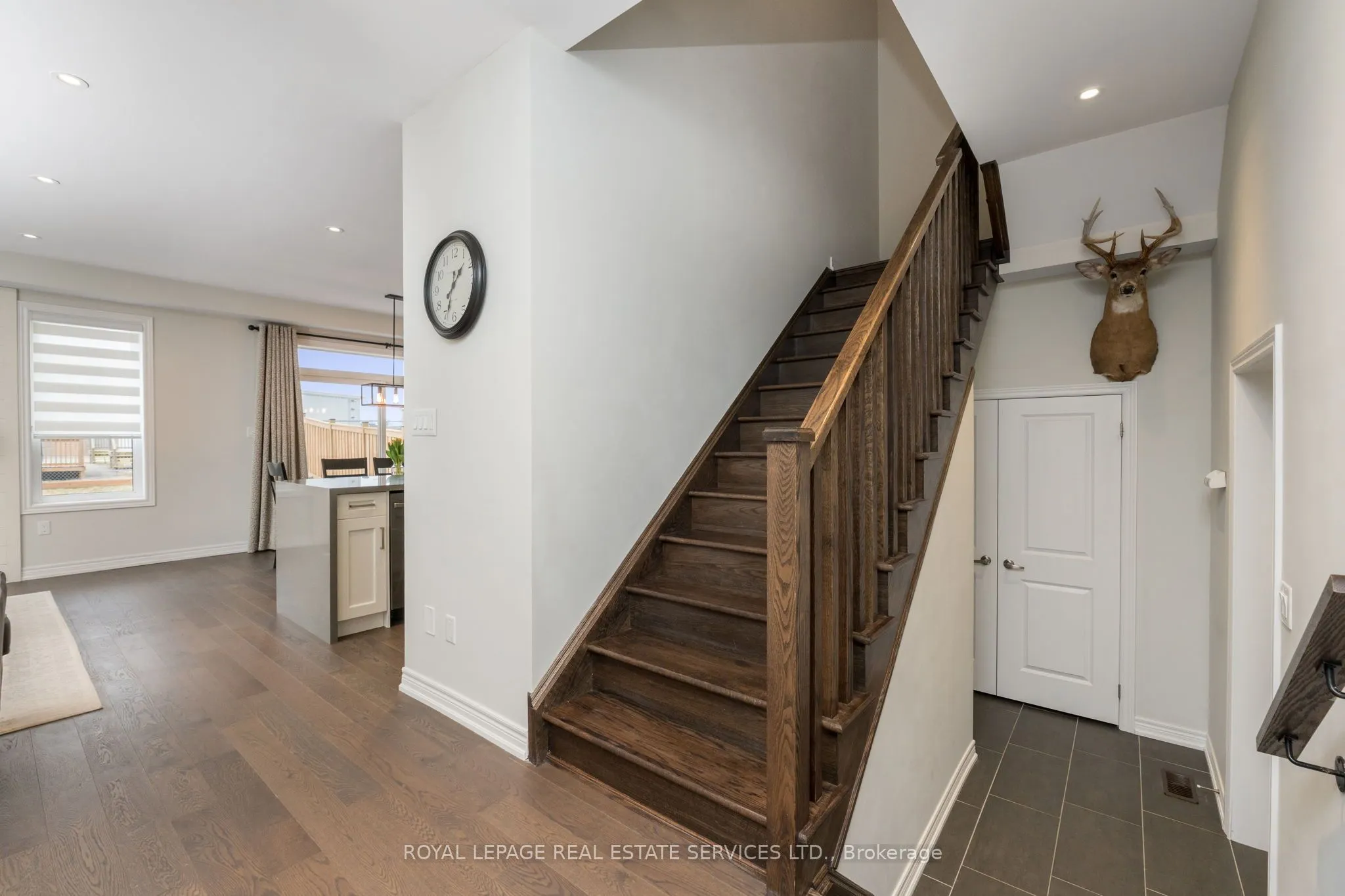 160 Drexler Avenue