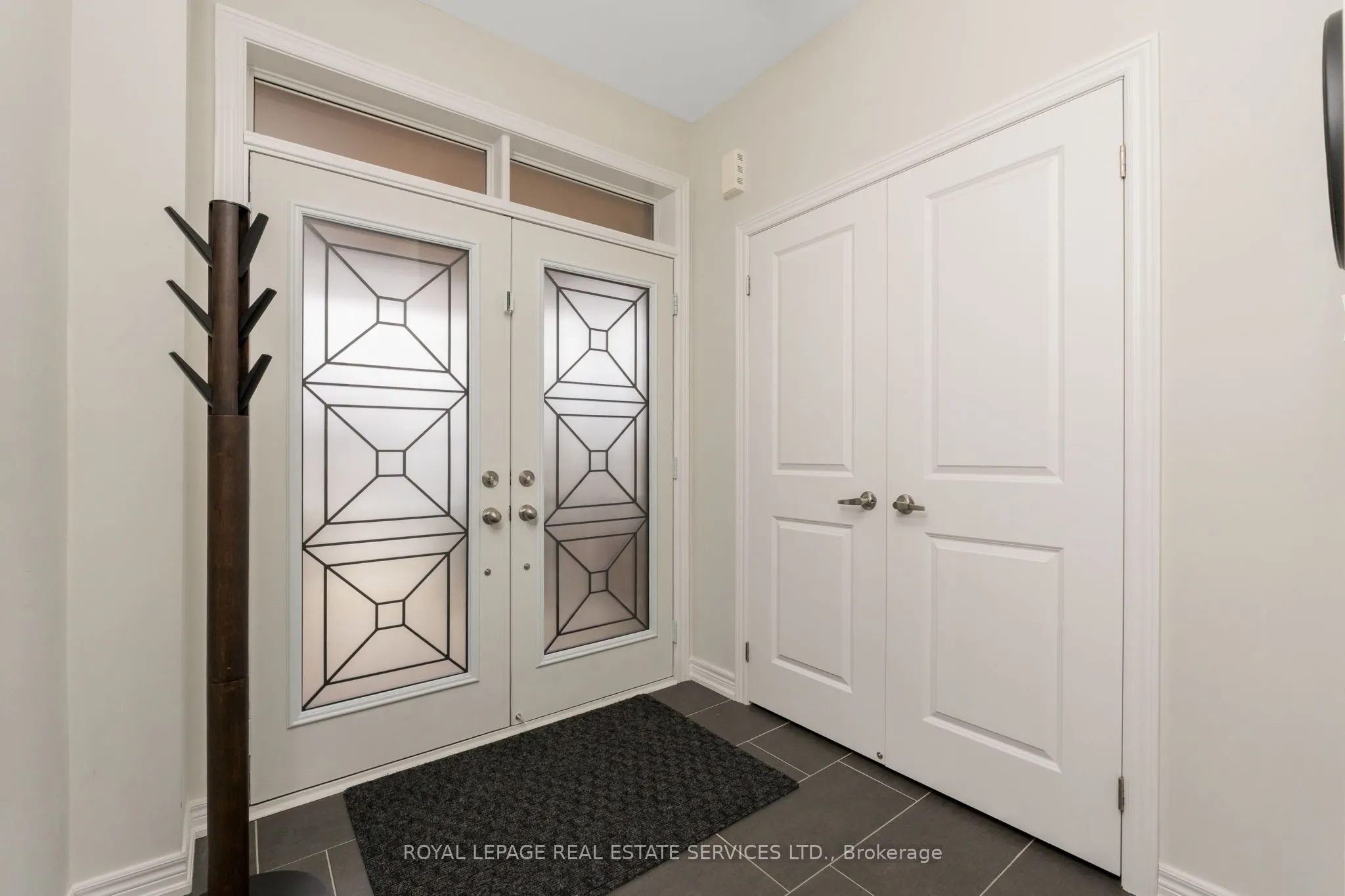 160 Drexler Avenue