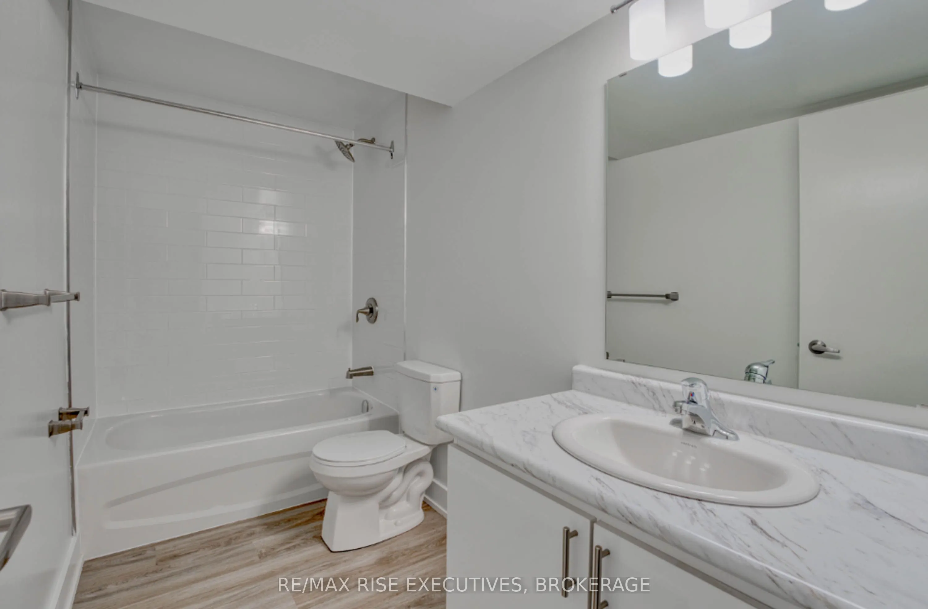 597 GAVIN Court, #2