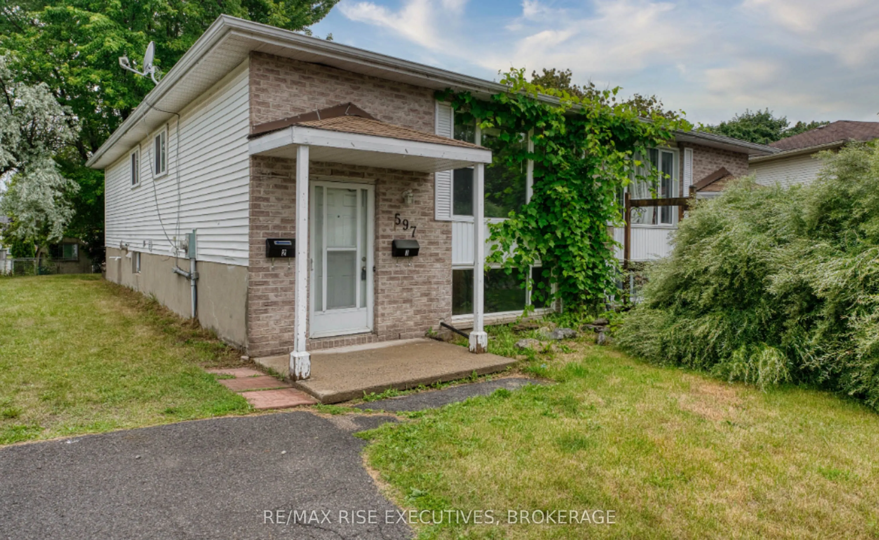 597 GAVIN Court, #2