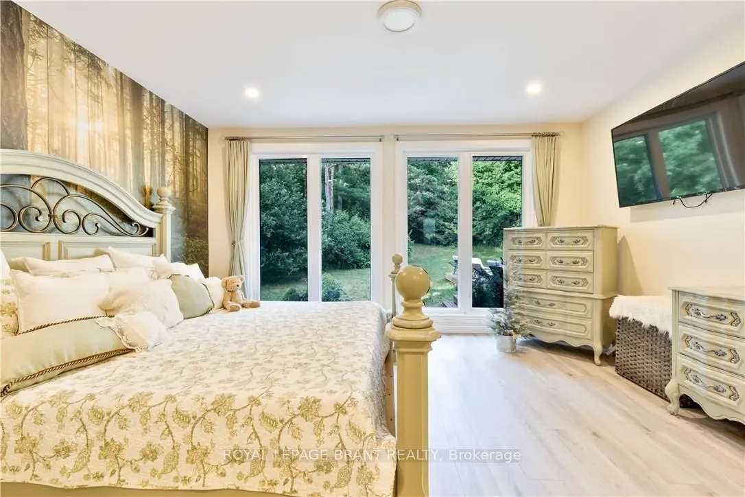 2328 Nixon Road