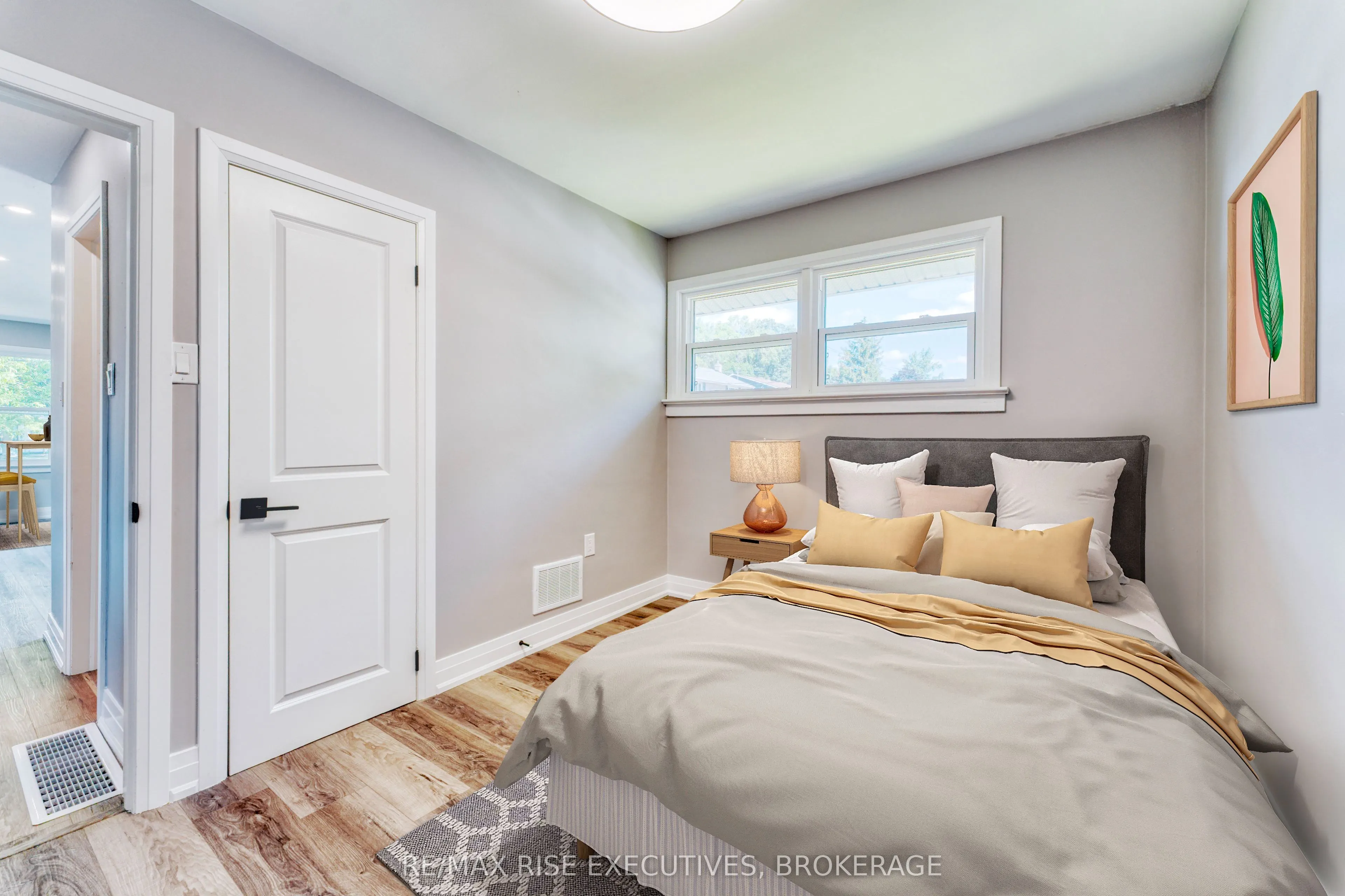 1640 MARY Street, #1