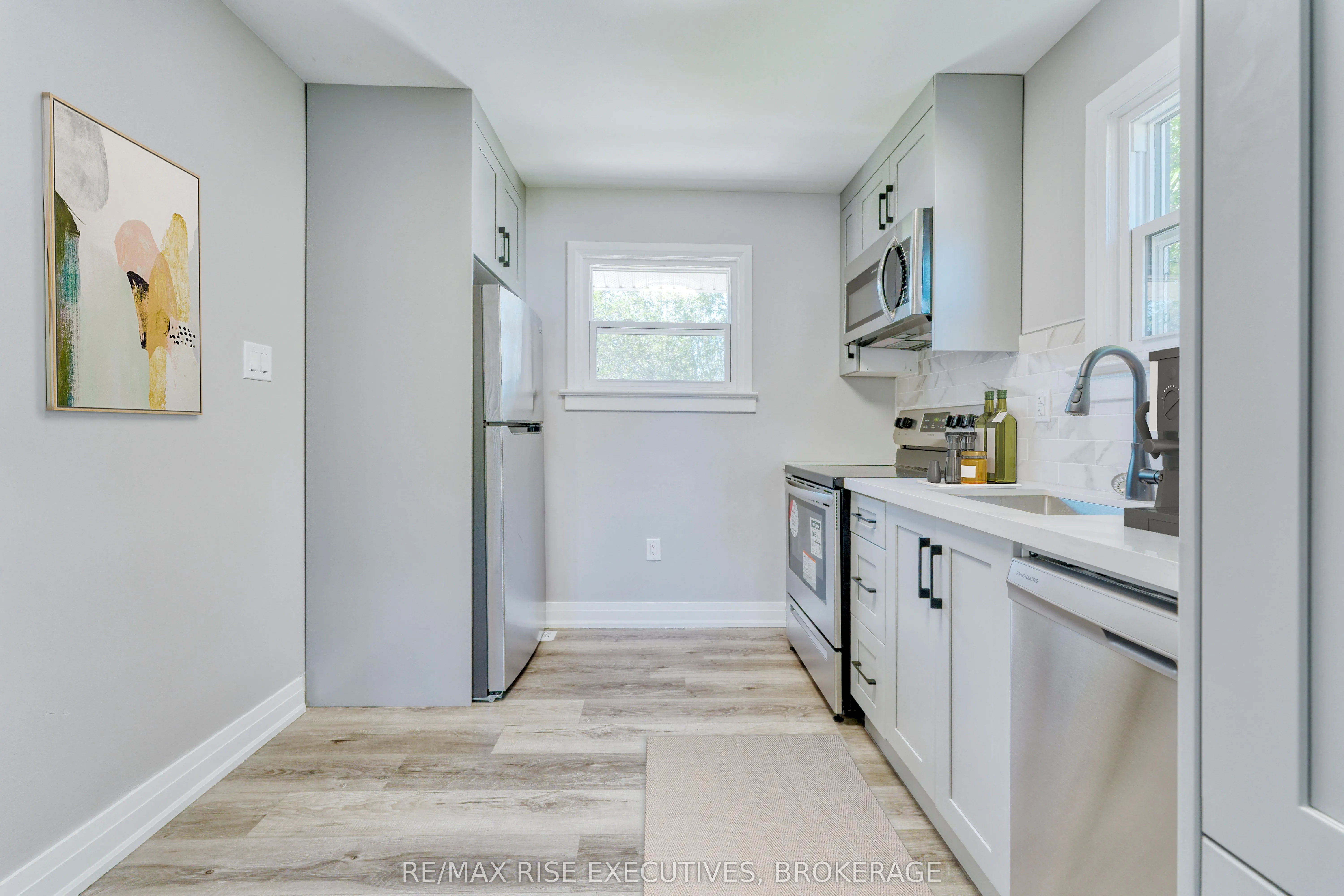 1640 MARY Street, #1