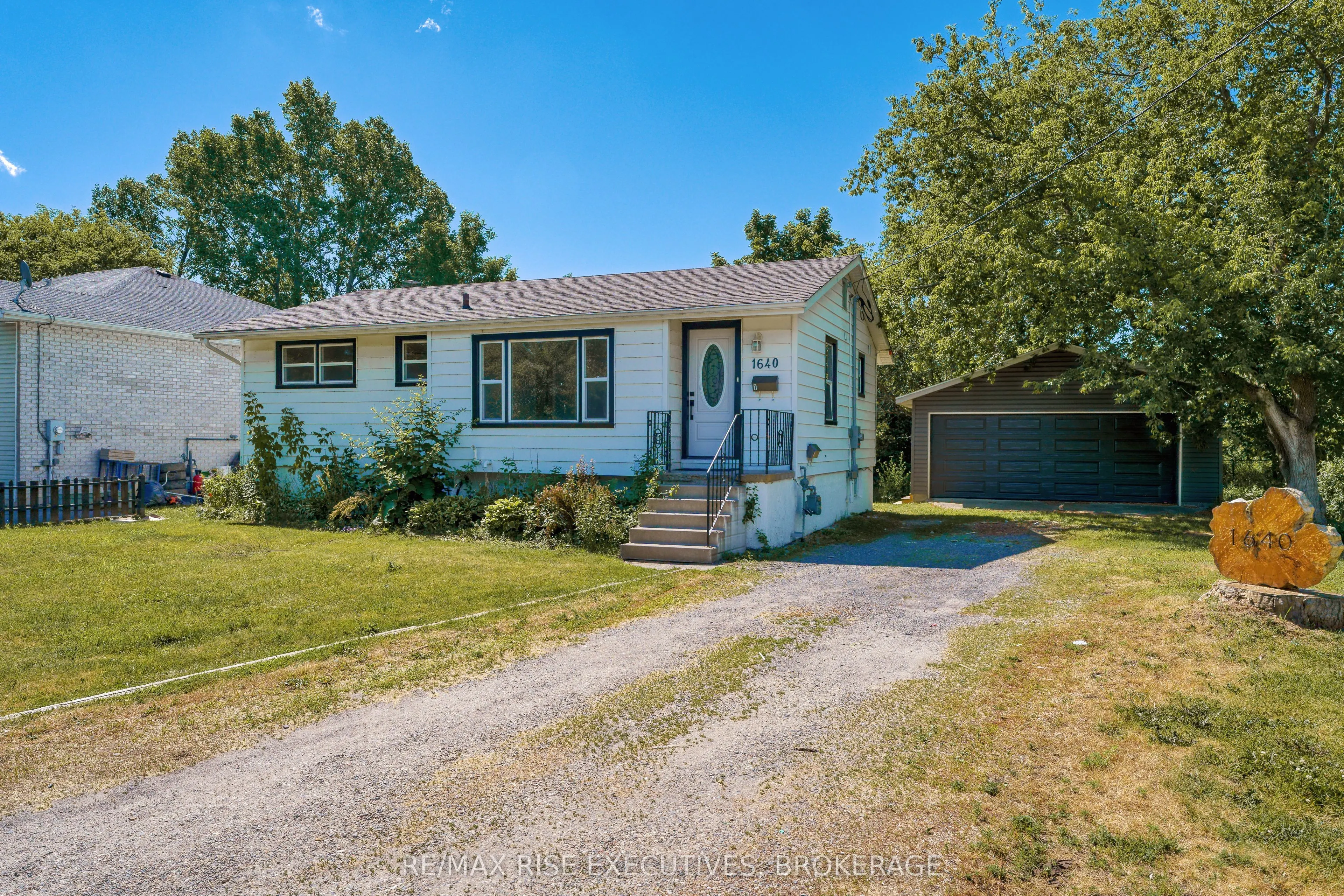 1640 MARY Street, #1