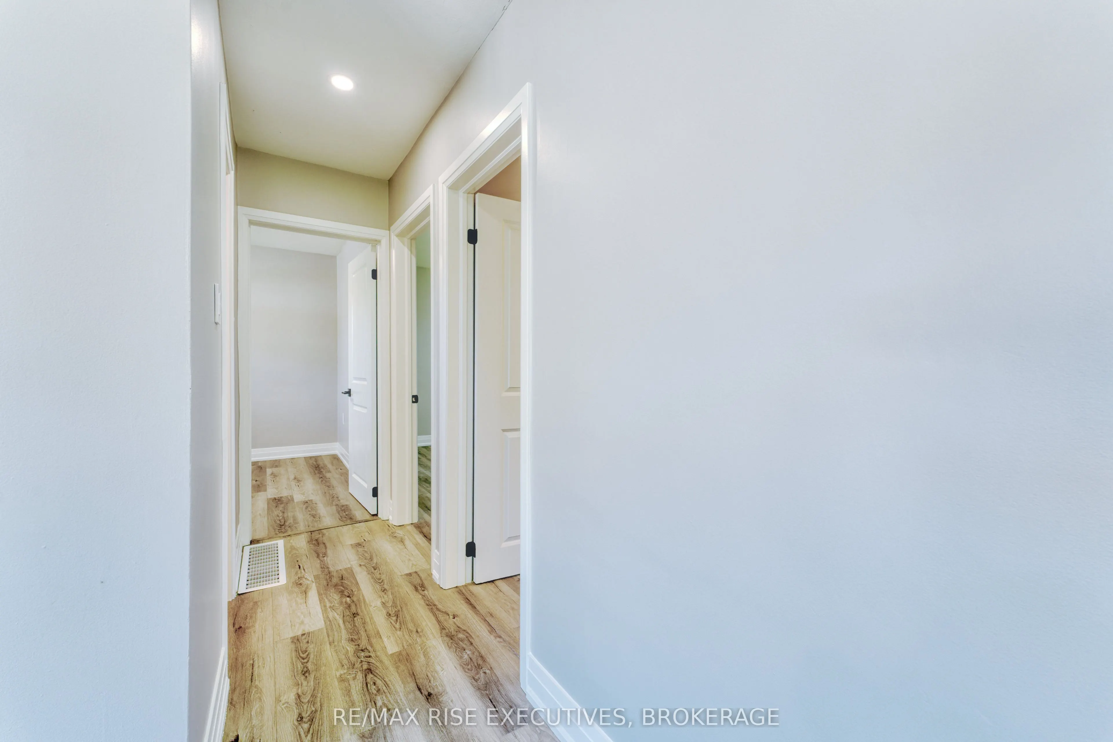 1640 MARY Street, #1