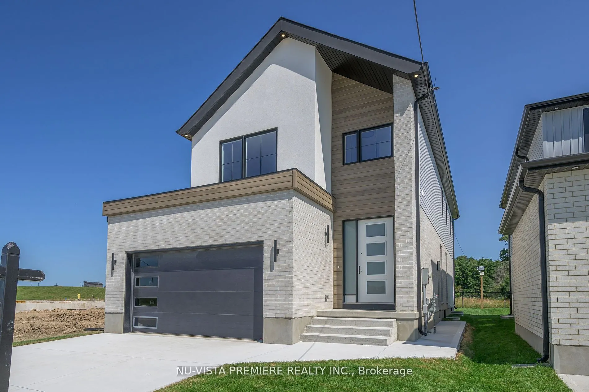1181 Honeywood Drive