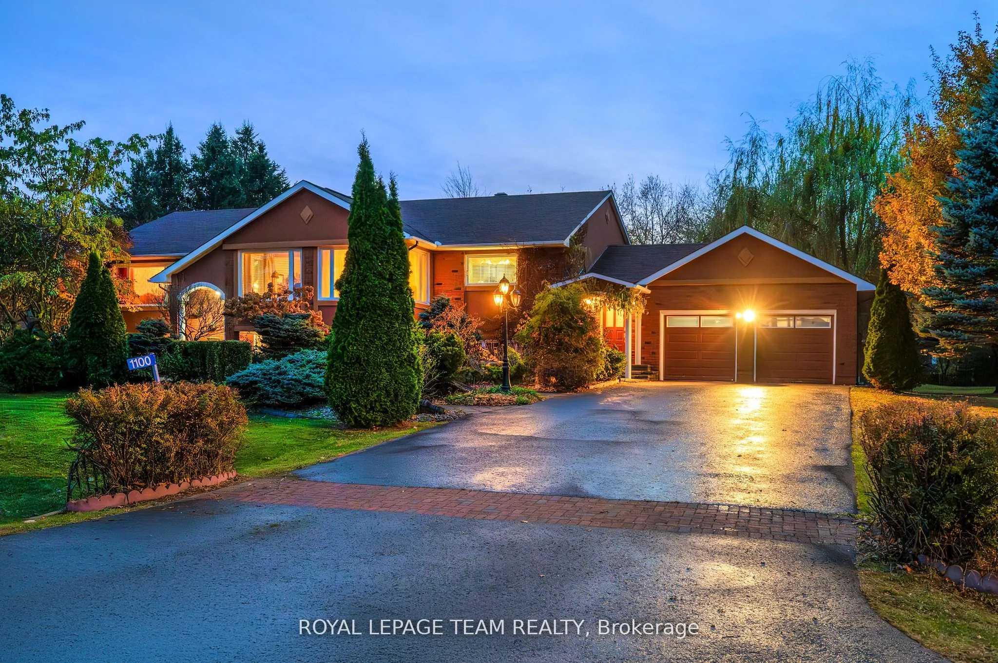 1100 Moffatt Drive
