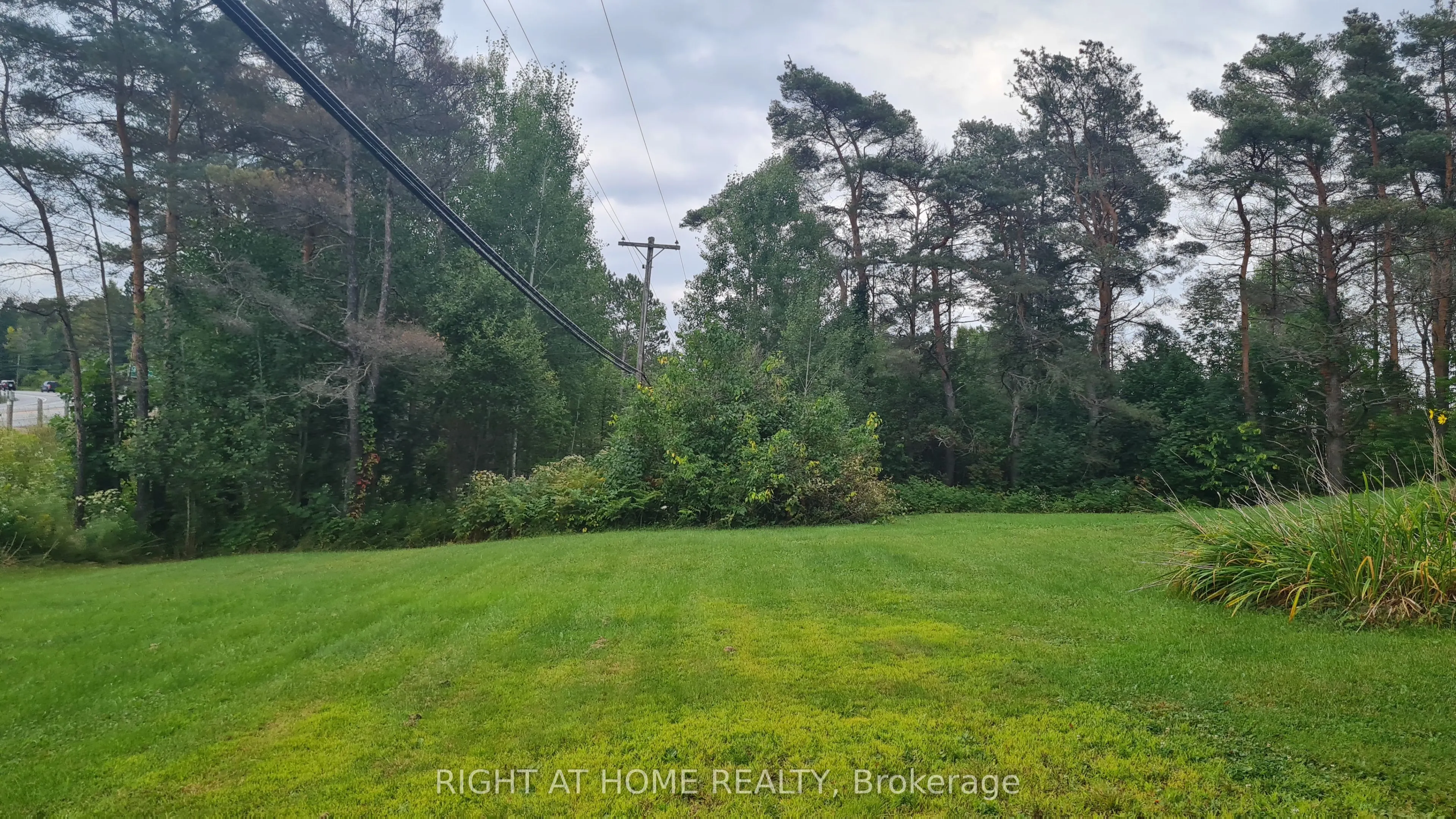 2324 60 Highway N