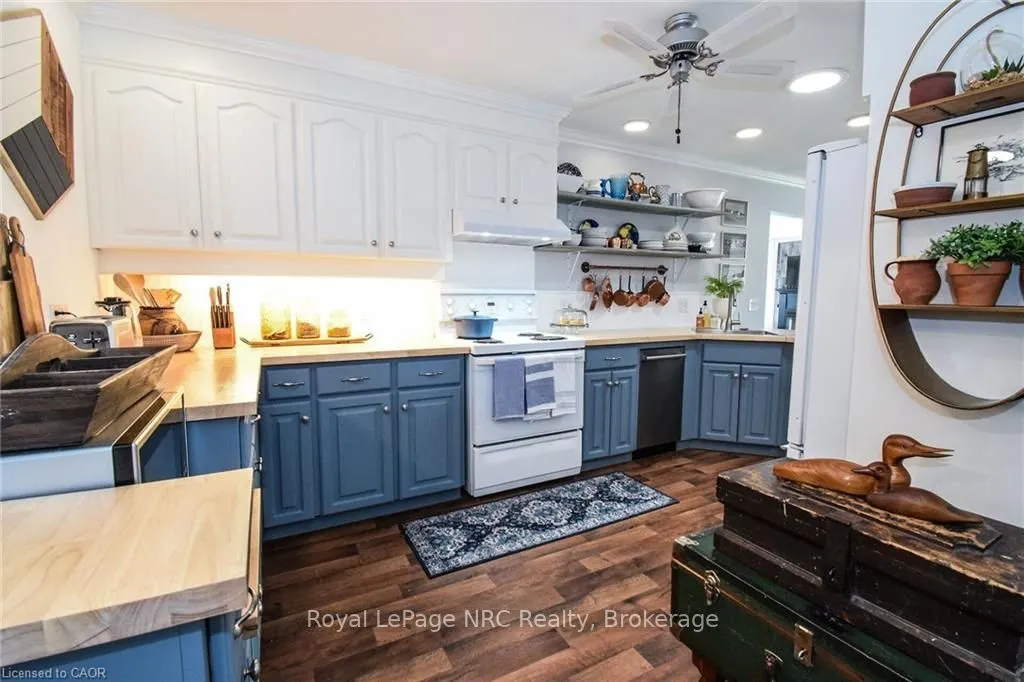 776 Sandy Bay Road