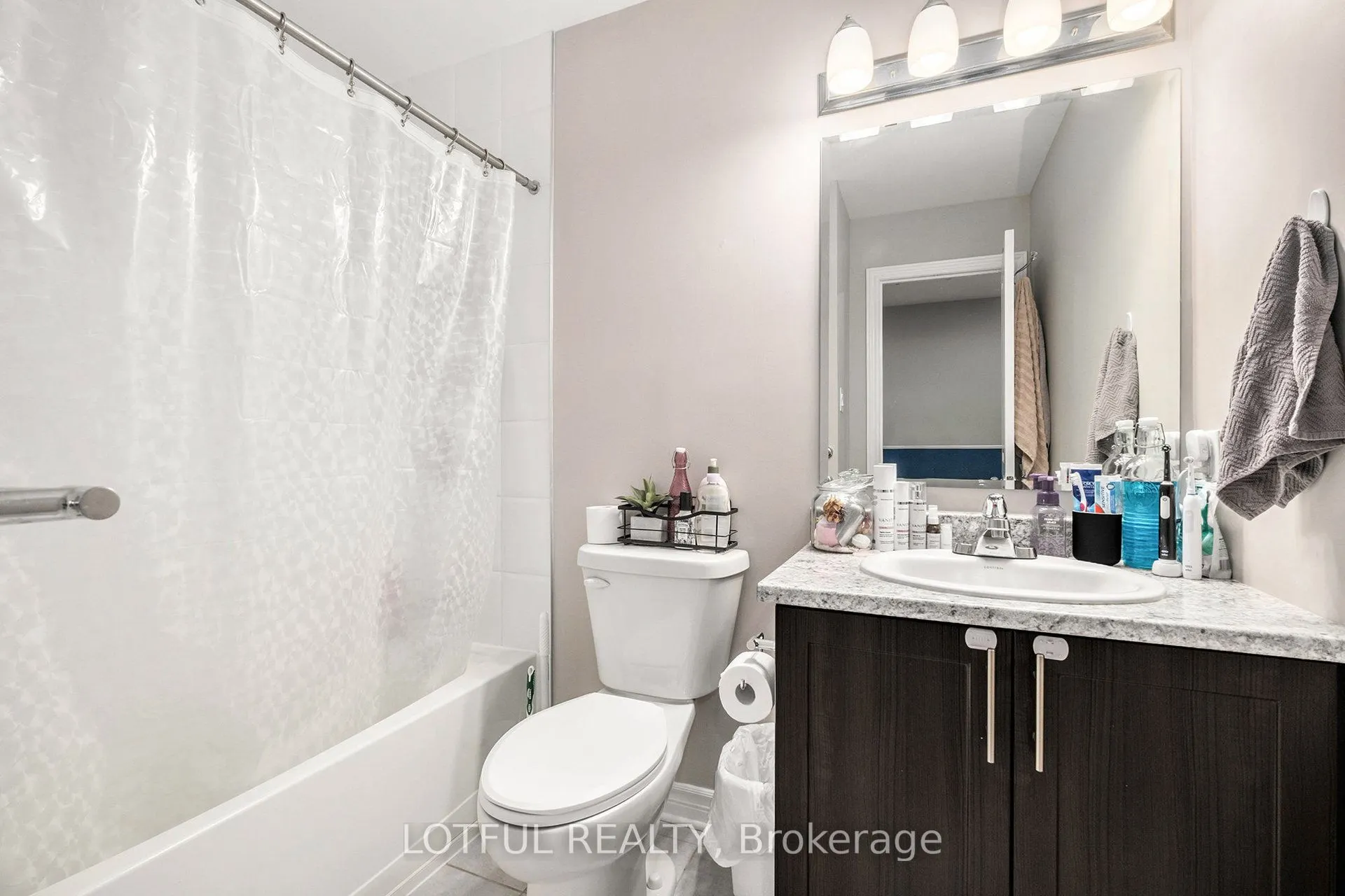 222 Belleek Lane
